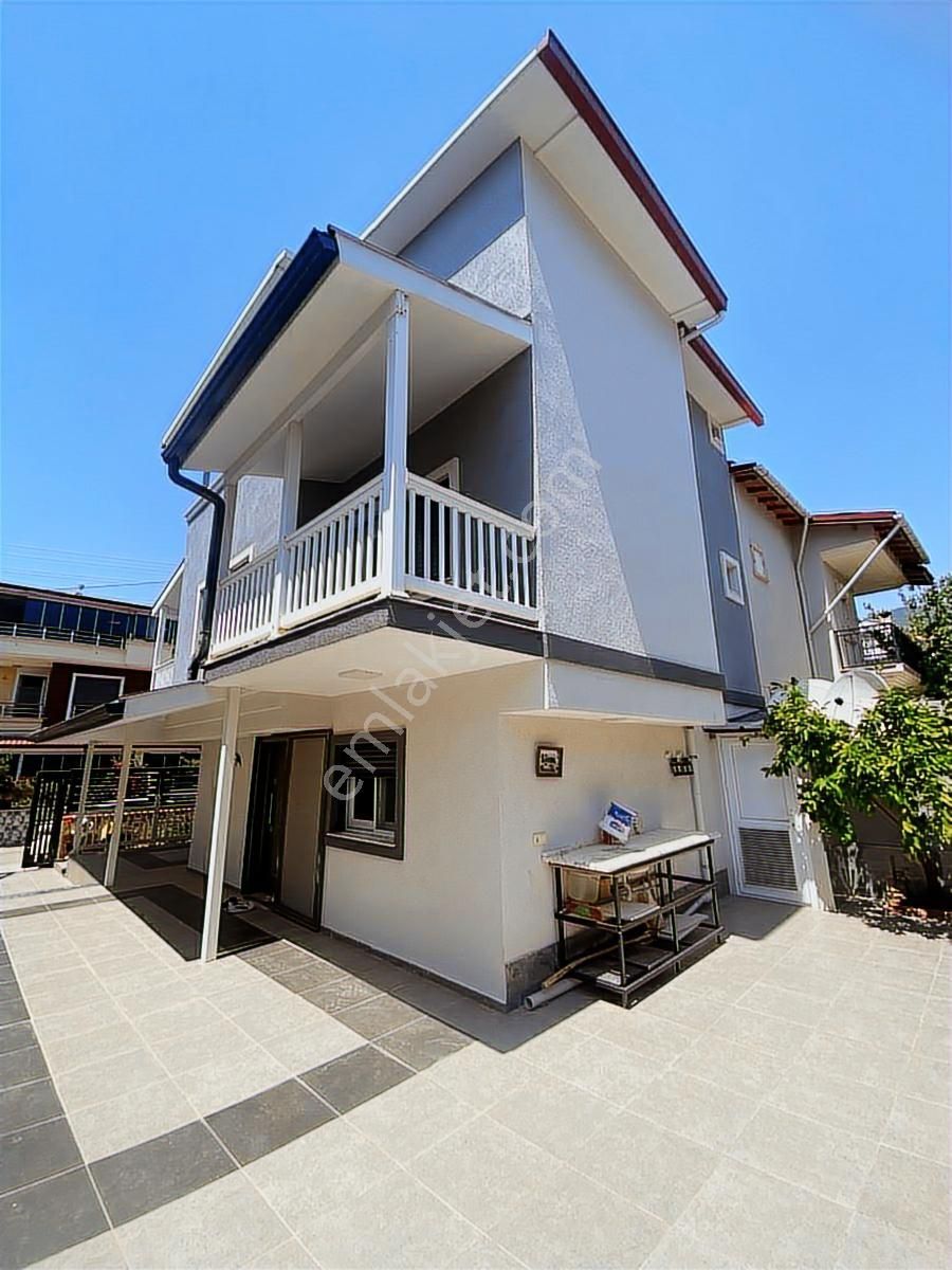 Özdere'de Denize Yakın Satılık Triblex Villa - Görsel 9