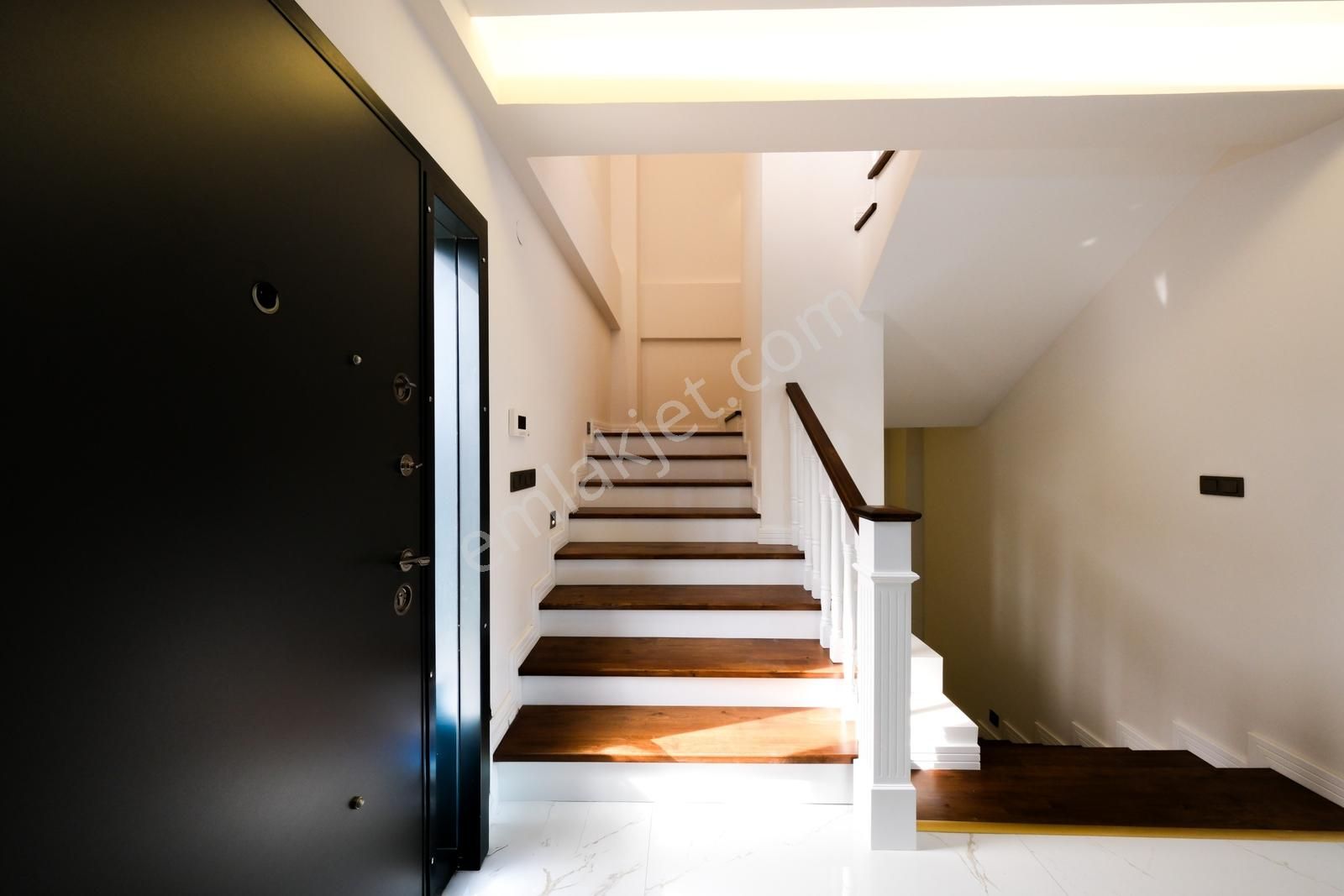 Vılla Rıva Seyrek 4+1 Kapalı Havuz Ve Saunalı Özel Yapım - Görsel 25