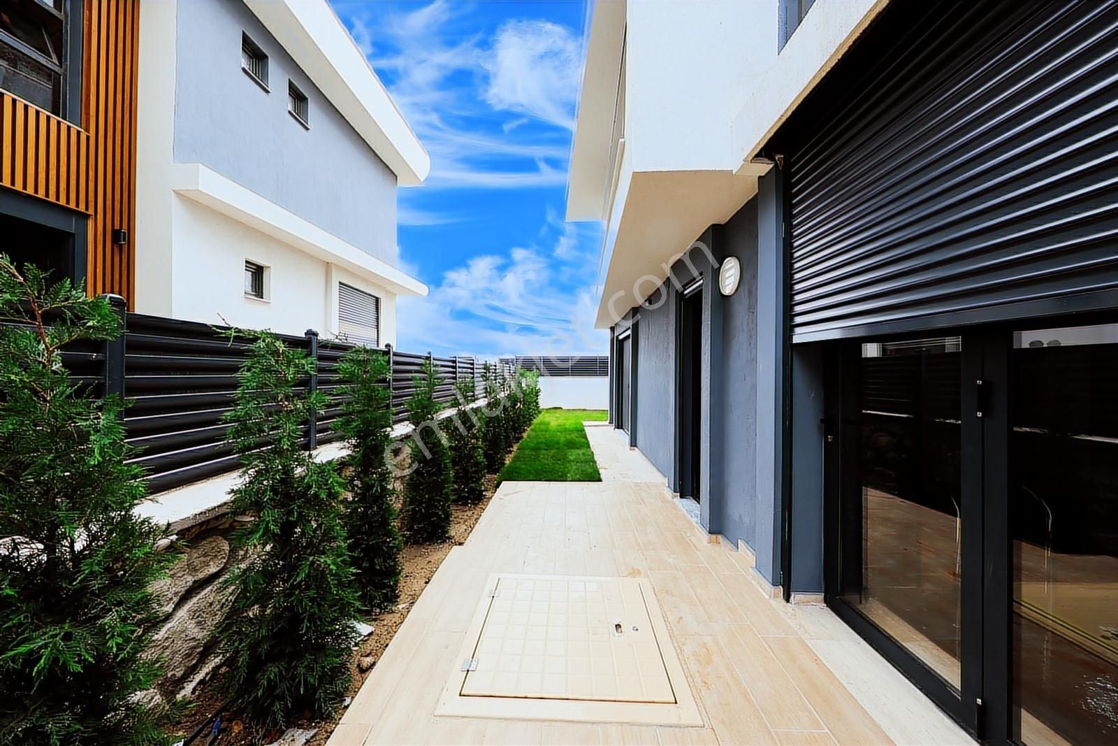 Vılla Rıva Seyrek 4+1 Kapalı Havuz Ve Saunalı Özel Yapım - Görsel 24