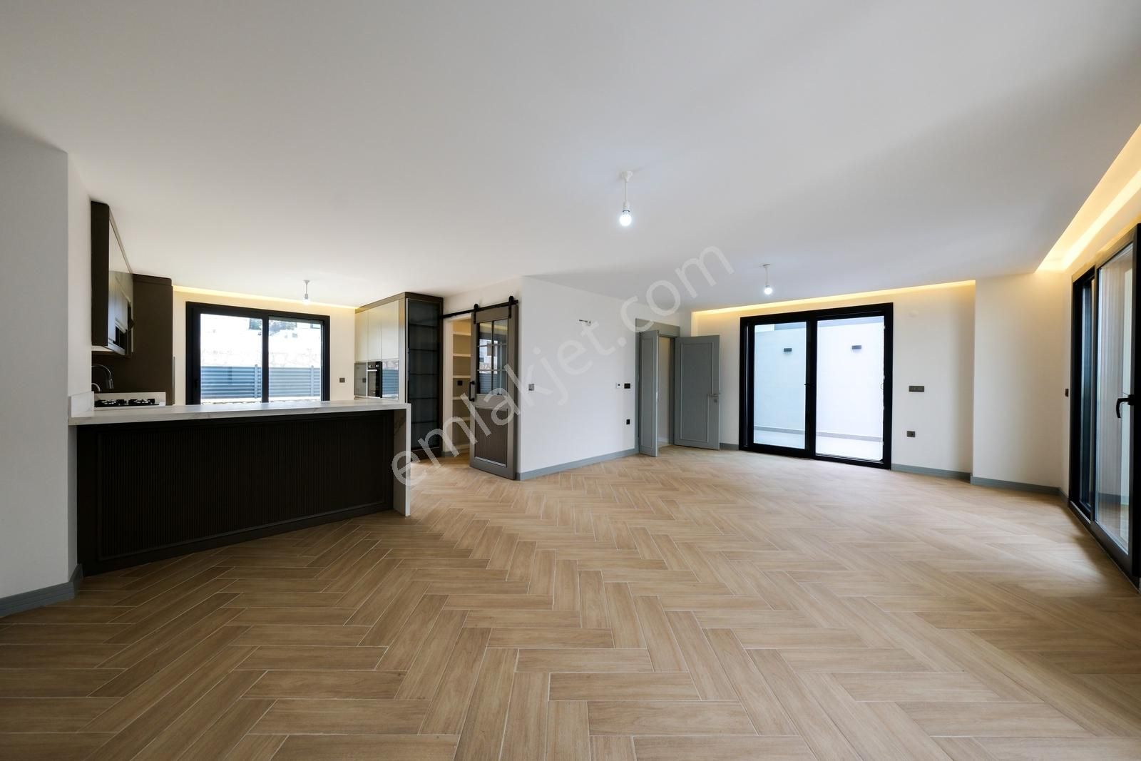 Vılla Rıva Seyrek 4+1 Kapalı Havuz Ve Saunalı Özel Yapım - Görsel 20