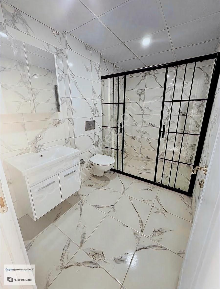 [egm Gayrimenkul] Çamlıca'da Sıfır 3+1 Geniş-iskanlı-iyi Konumda - Görsel 13