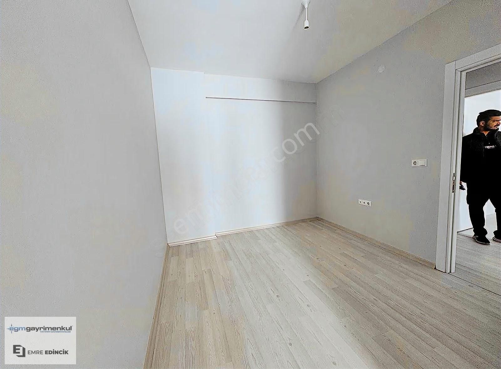[egm Gayrimenkul] Çamlıca'da Sıfır 3+1 Geniş-iskanlı-iyi Konumda - Görsel 16