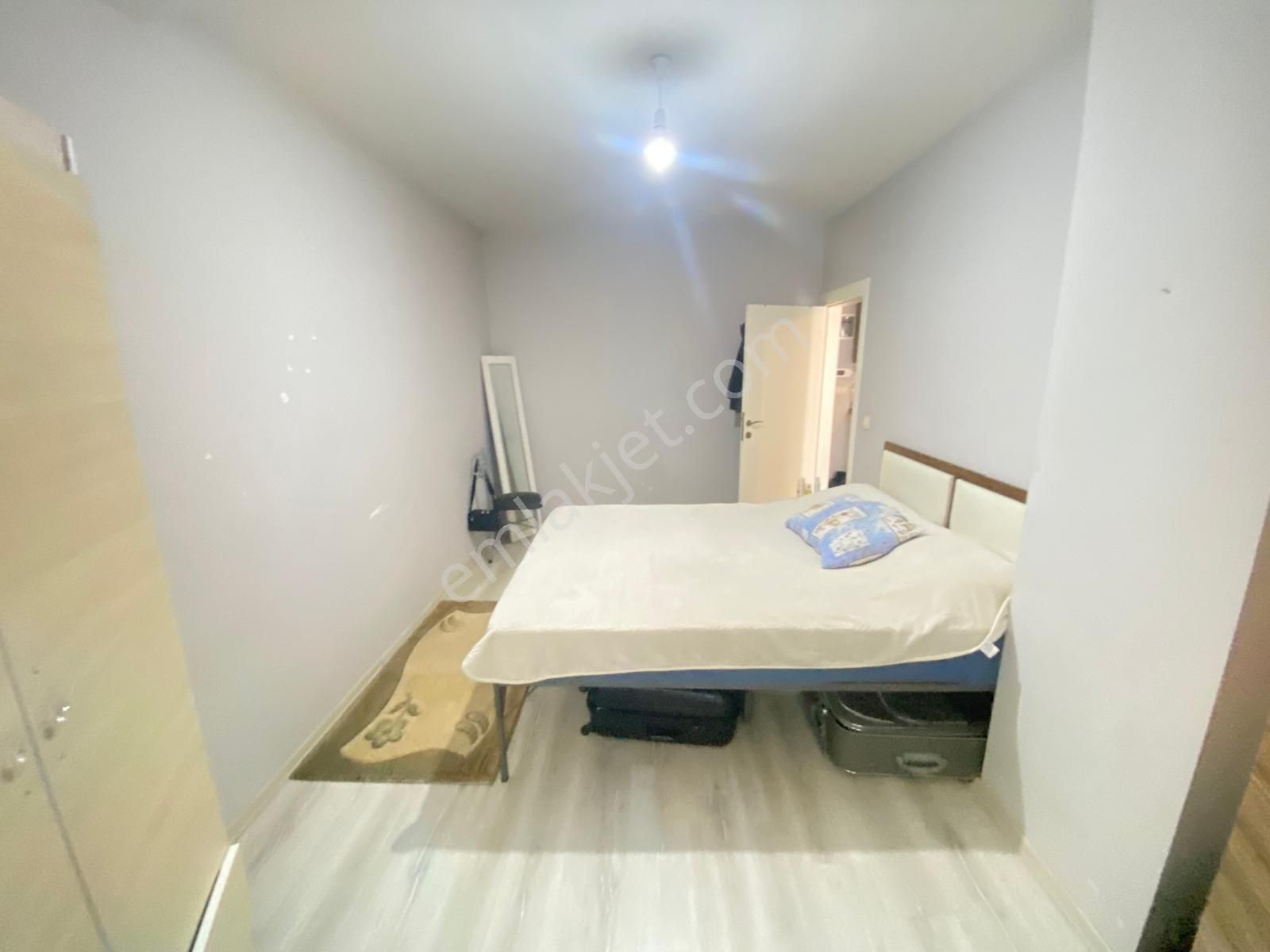 Prestij'den Çiftlikköy'de Full Eşyalı Geniş Oturumlu 1+1 Daire - Görsel 16