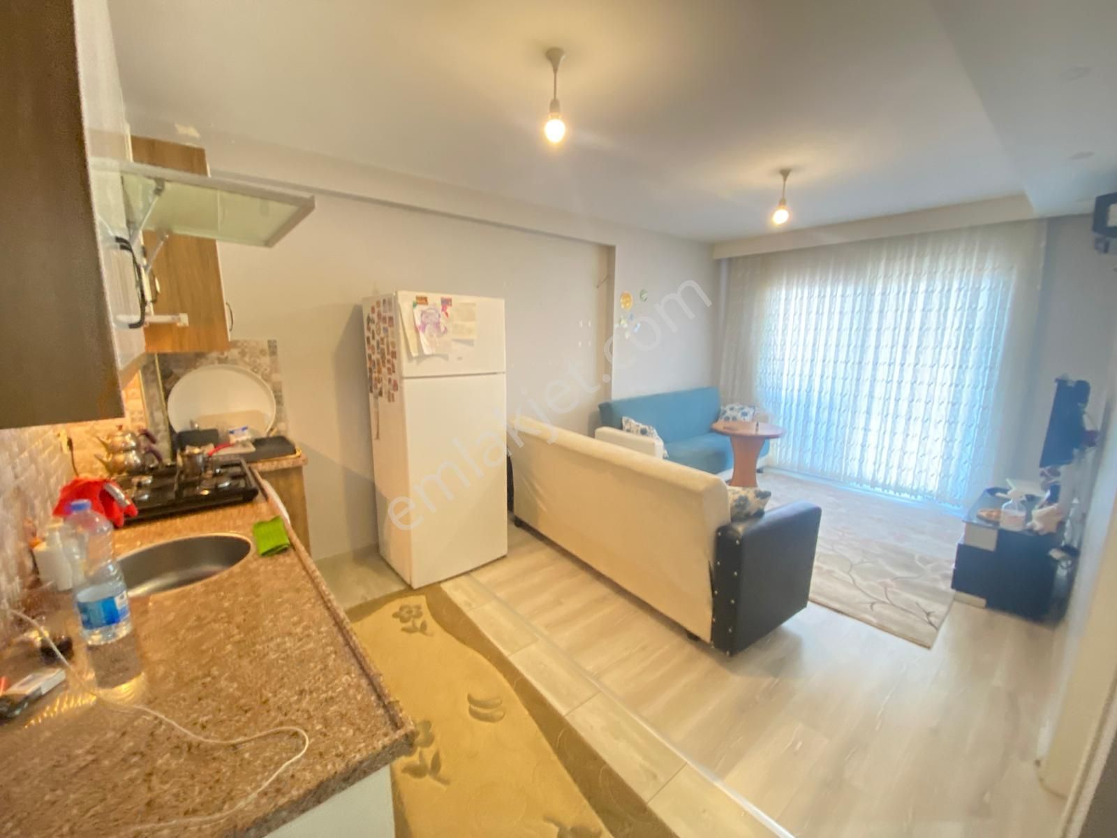 Prestij'den Çiftlikköy'de Full Eşyalı Geniş Oturumlu 1+1 Daire - Görsel 4