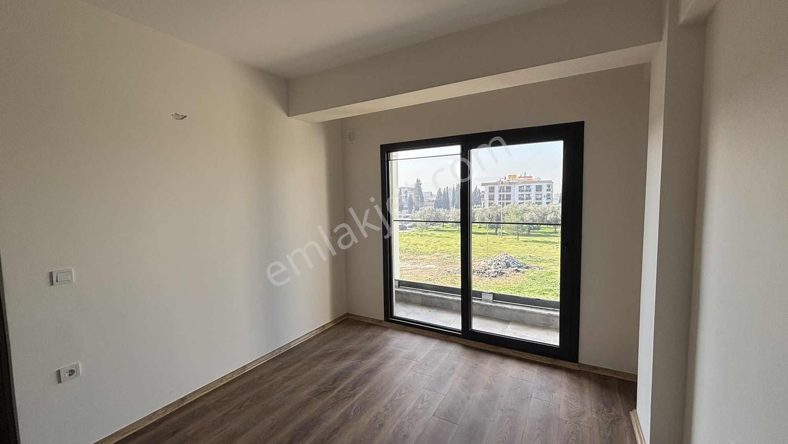 Bornova İzev De Yatırıma Uygun Gelecek Vadeden Sıfır Daire - Görsel 19