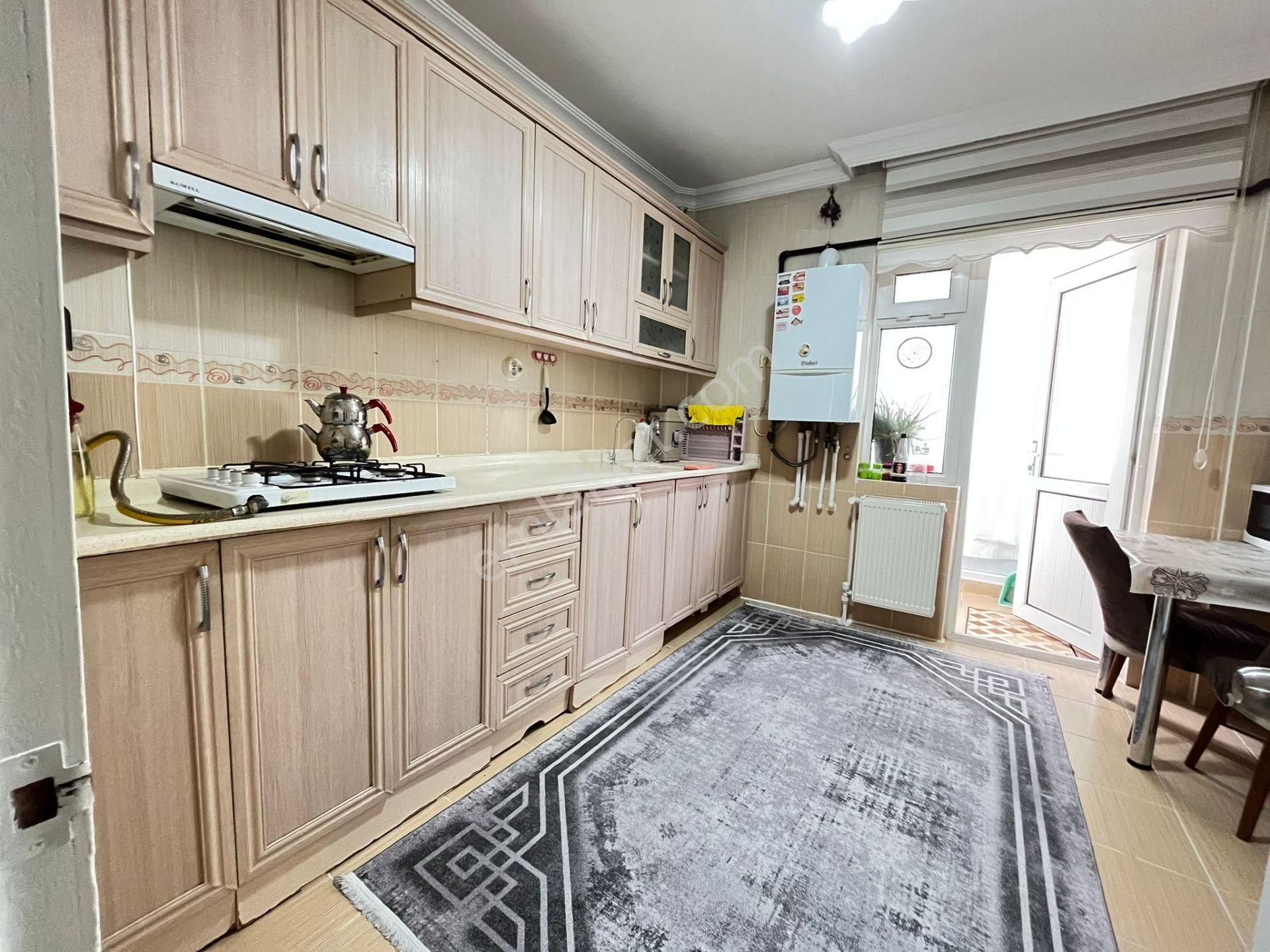 Mç Emlak'tan Akşemsettin Mahallesin'de 3+1 Satılık Daire