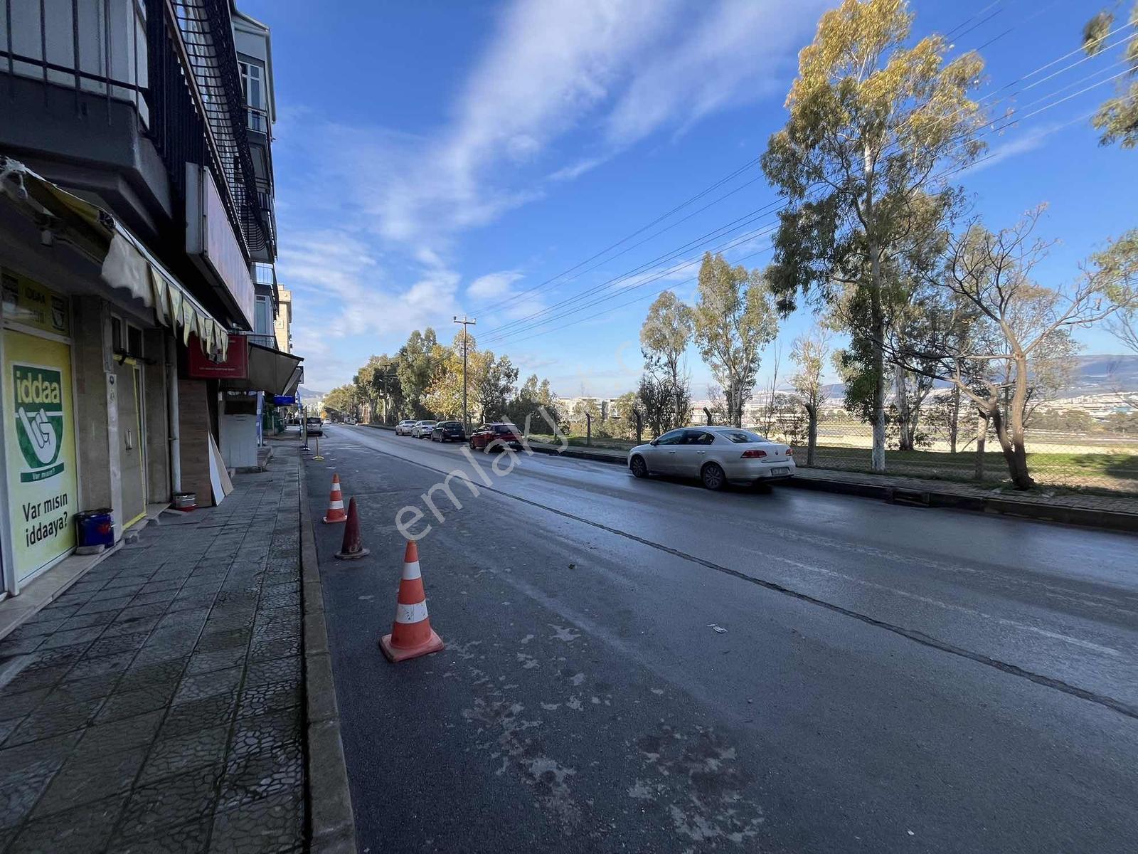 Pınarbaşında Ana Cadde Üzerinde Satılık Dükkan - Görsel 4