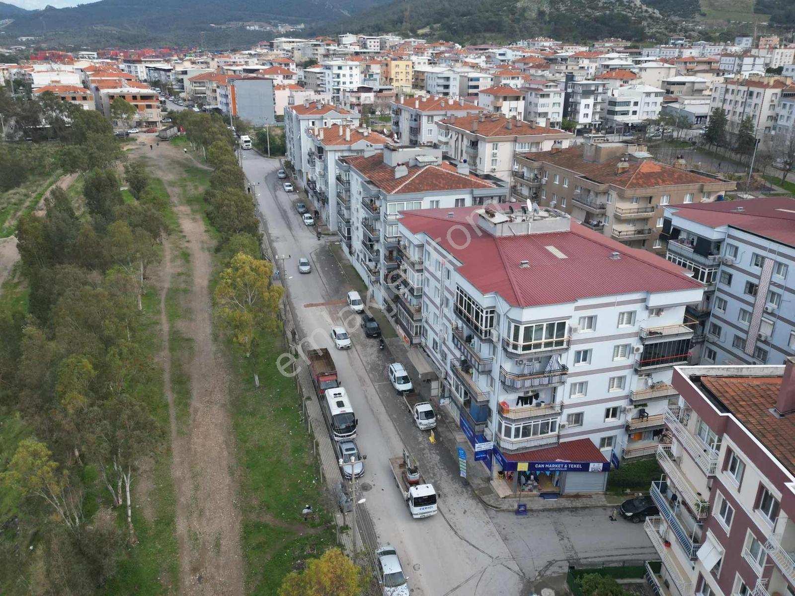 Pınarbaşında Ana Cadde Üzerinde Satılık Dükkan - Görsel 15