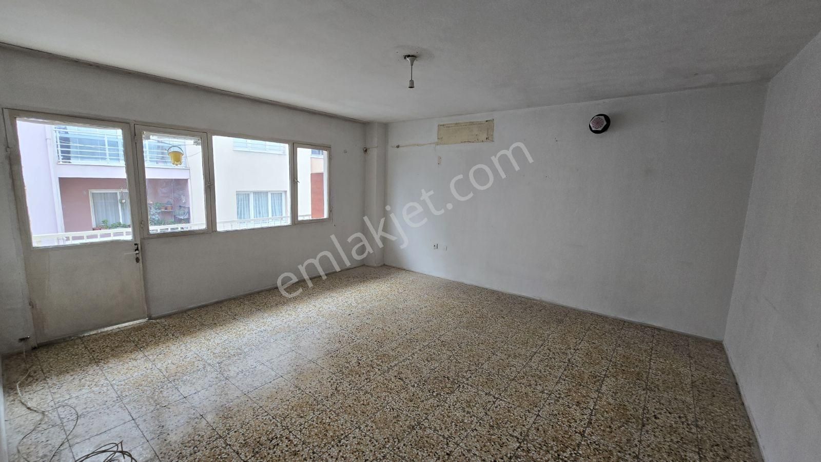 Yeşilova'da Arakat Kiralık 2+1 Klimalı Daire - Görsel 14