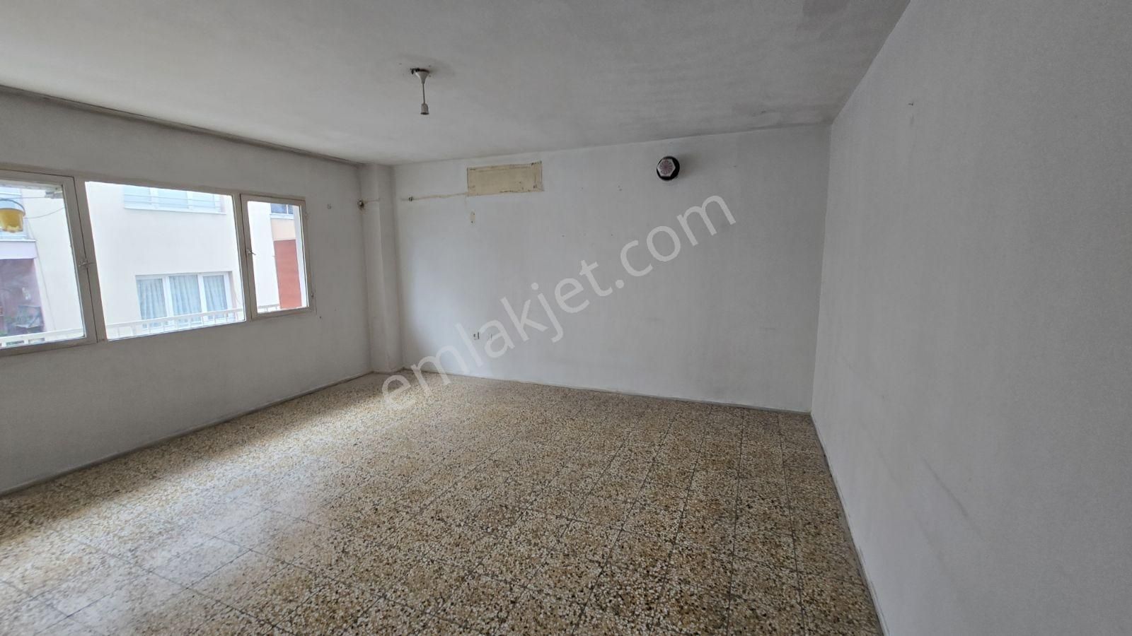 Yeşilova'da Arakat Kiralık 2+1 Klimalı Daire - Görsel 15