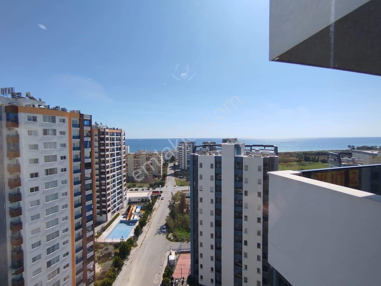 Mersin Erdemli'de Deniz Yakını, Havuzlu, Sıfır 1+1 Daire - Görsel 17