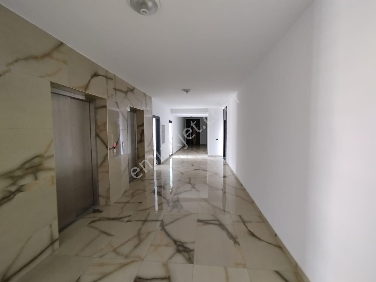 Mersin Erdemli'de Deniz Yakını, Havuzlu, Sıfır 1+1 Daire - Görsel 24