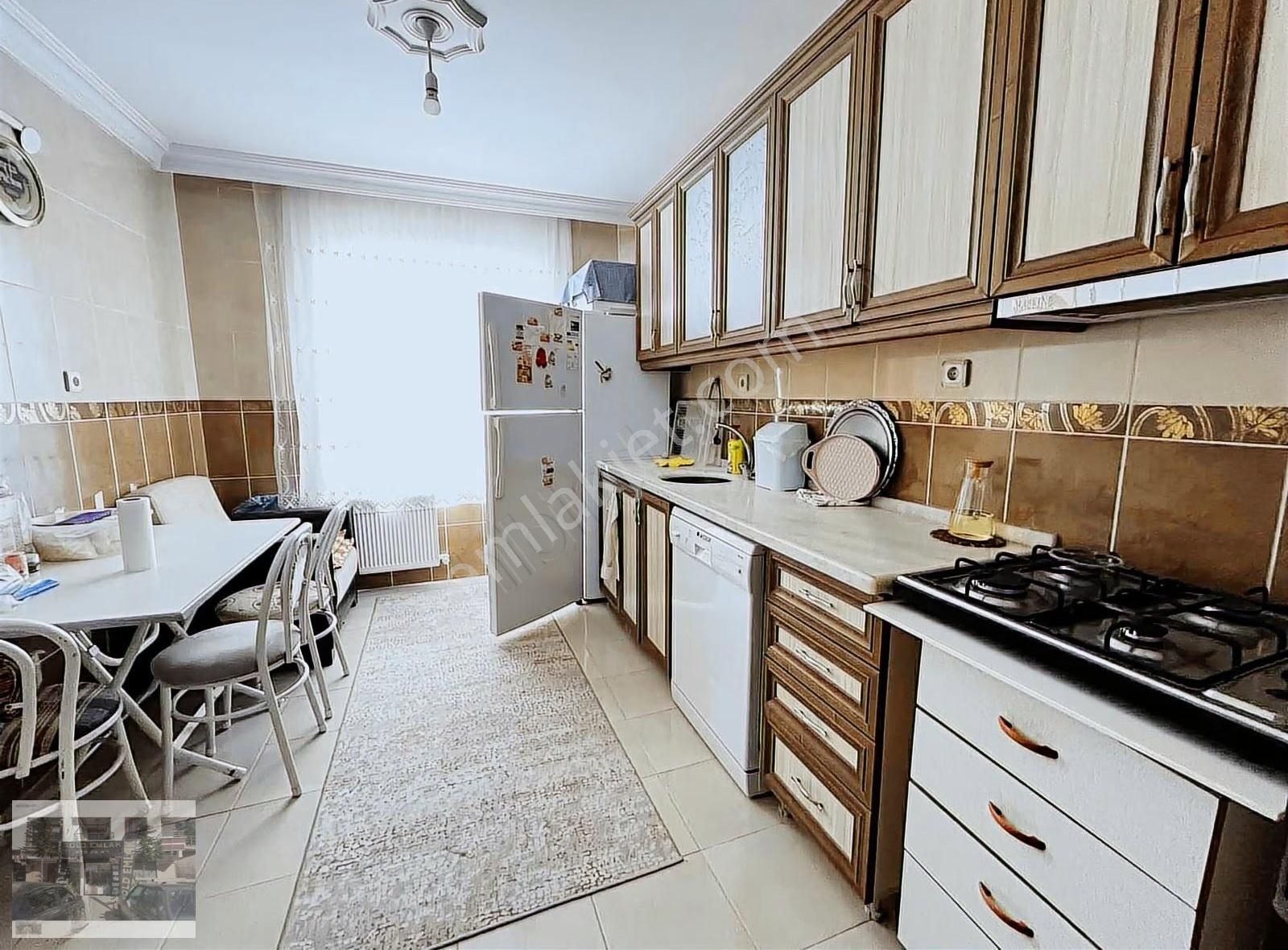 Battalgazi Mahallesinde 2+1 Yüksek Giriş Caddeye Yakın Daire - Görsel 20