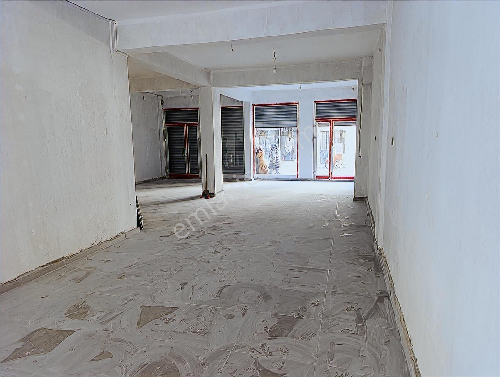 Bornova Mevlana Mahallesi'nde Kiralık Dükkan - Görsel 3