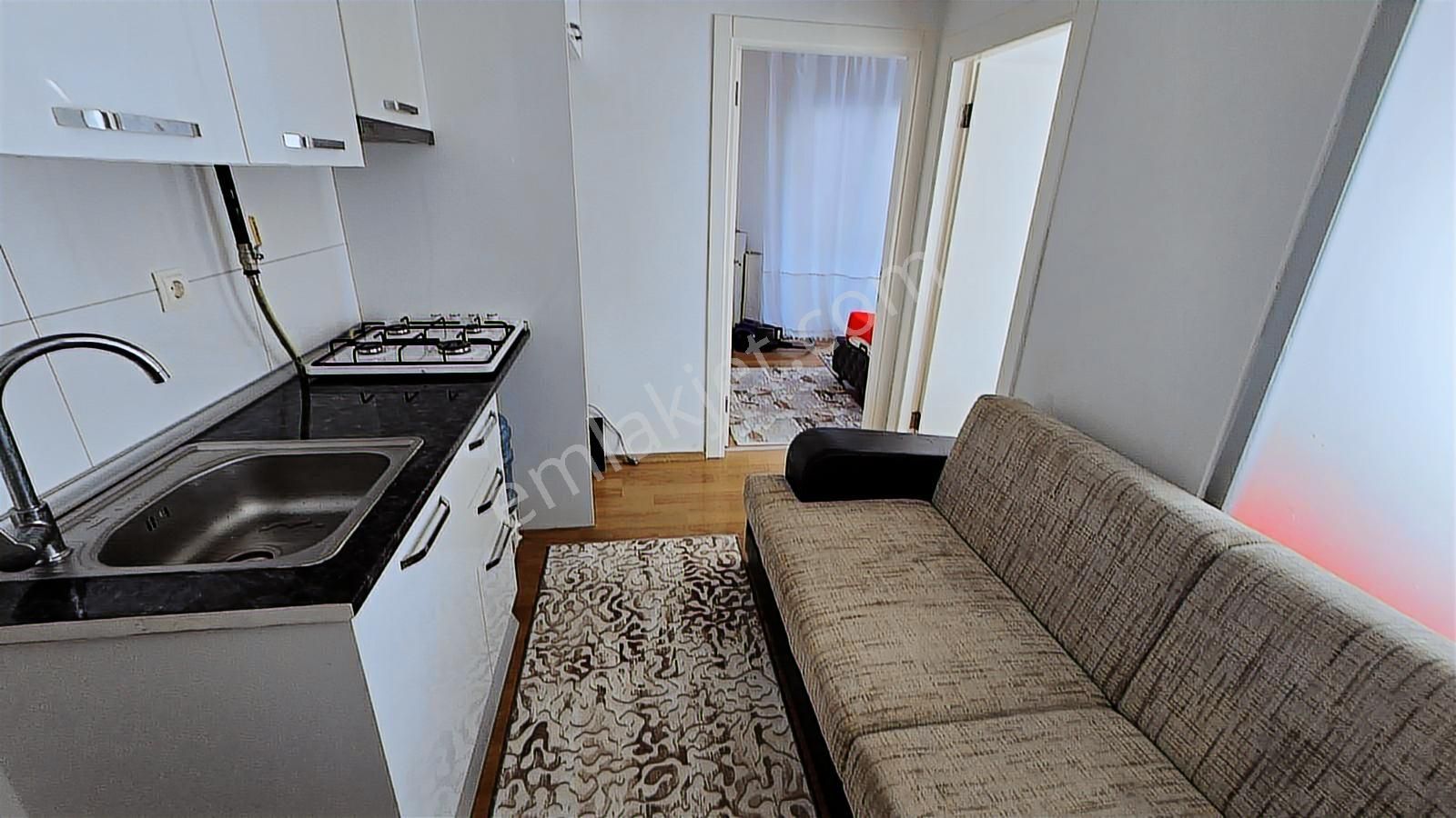 Üniversite Yakını Kiralık Eşyalı Doğalgazlı Daire