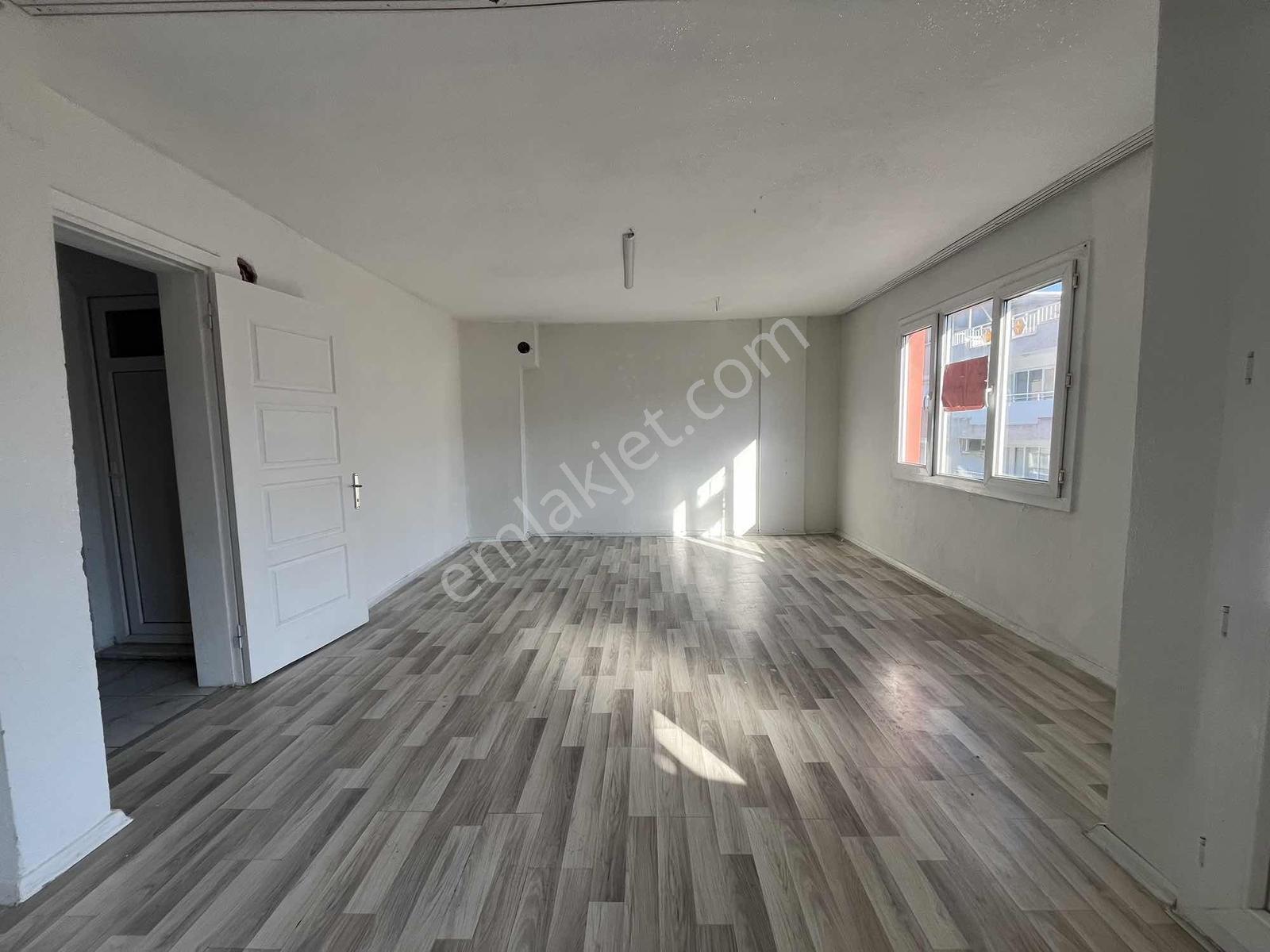 Forum Bornova Yakını Büyük Tip Satılık 2+1 Daire - Görsel 19