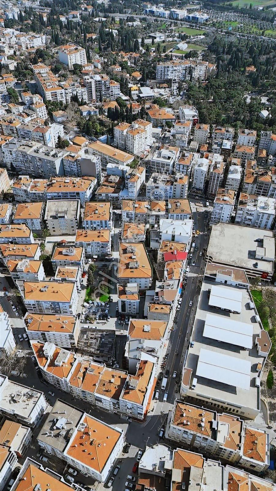 Özkanlar Pazar Yeri Yanı /2+1 Kaplı Mutfak / Park Cephe - Görsel 22