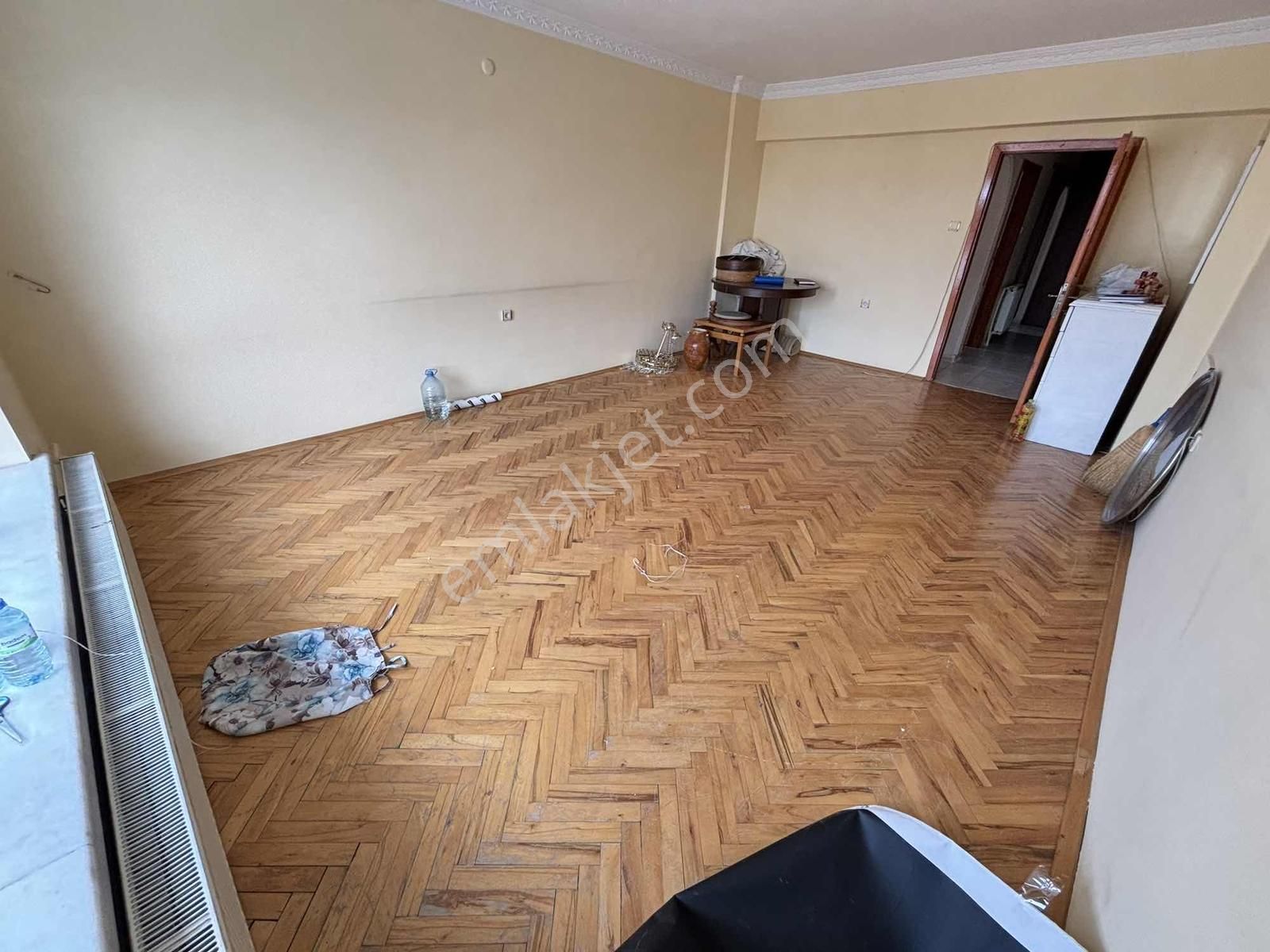 Şentürk Gayrimenkul'den**karapürçek Cadde Üzeri**3+1 - Görsel 34