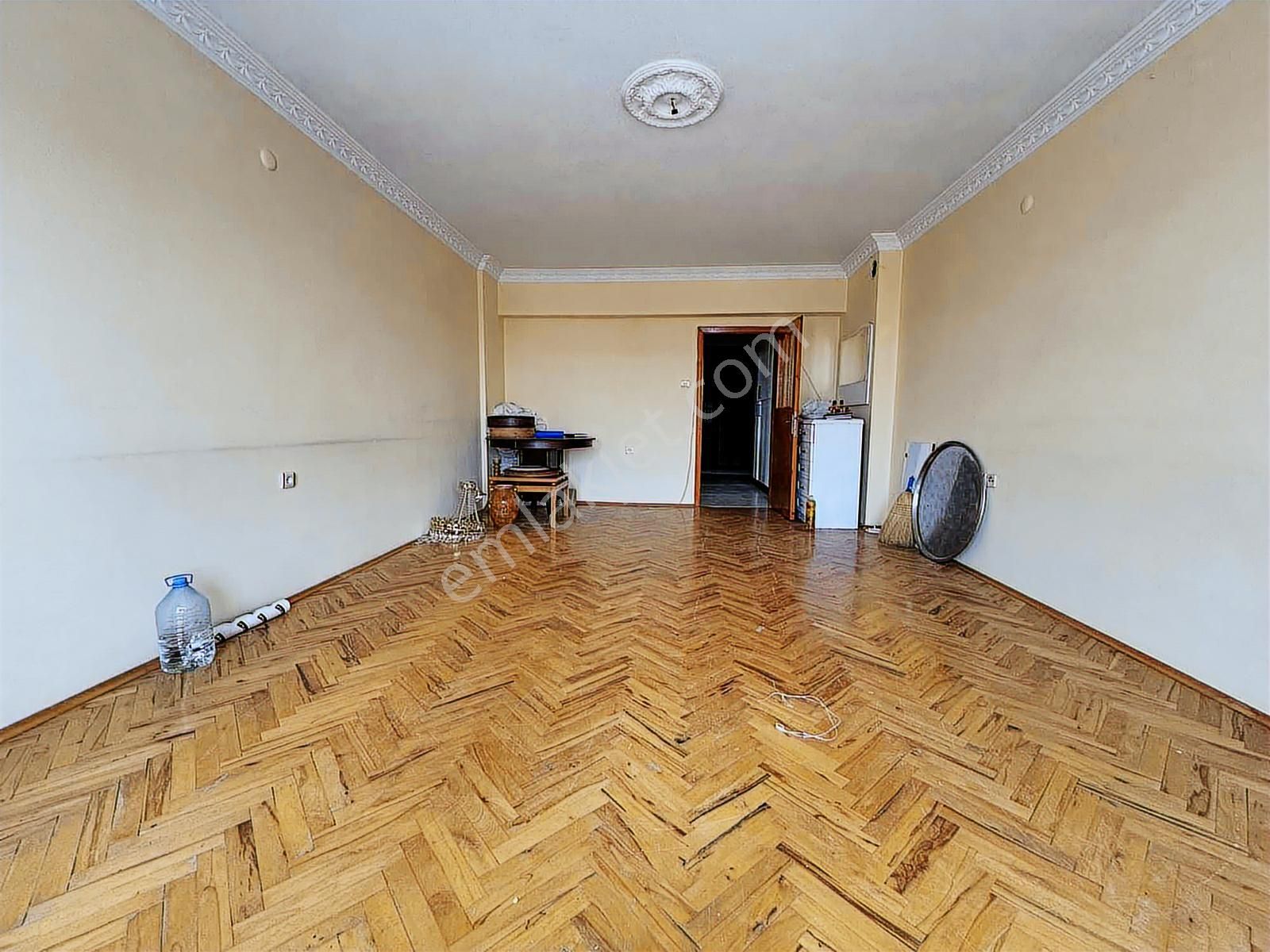 Şentürk Gayrimenkul'den**karapürçek Cadde Üzeri**3+1 - Görsel 16