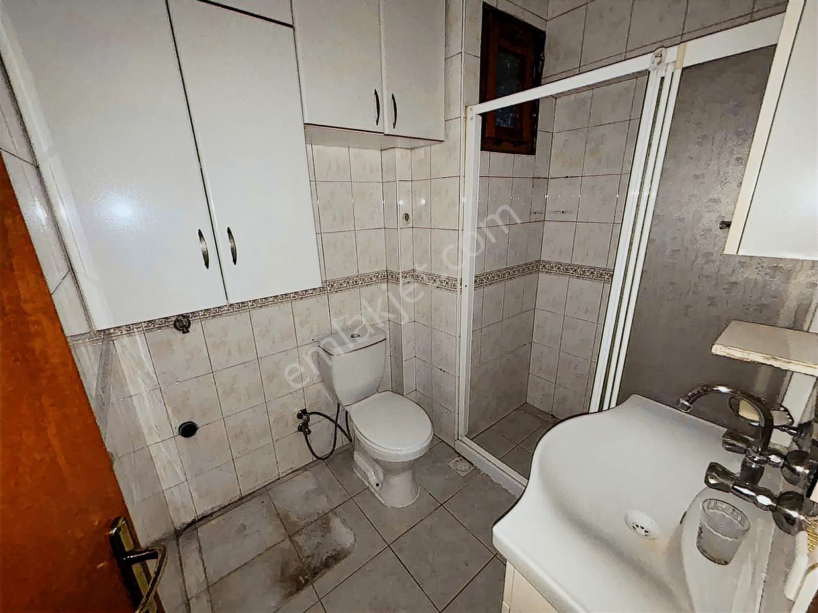 Şentürk Gayrimenkul'den**karapürçek Cadde Üzeri**3+1 - Görsel 32