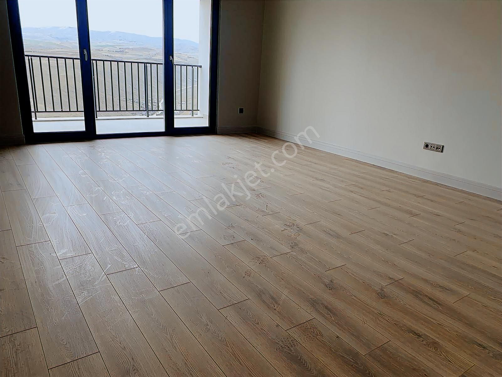 Sinpaş Boulevard // Vadi Manzaralı 3+1 Kiralık Daire - Görsel 10