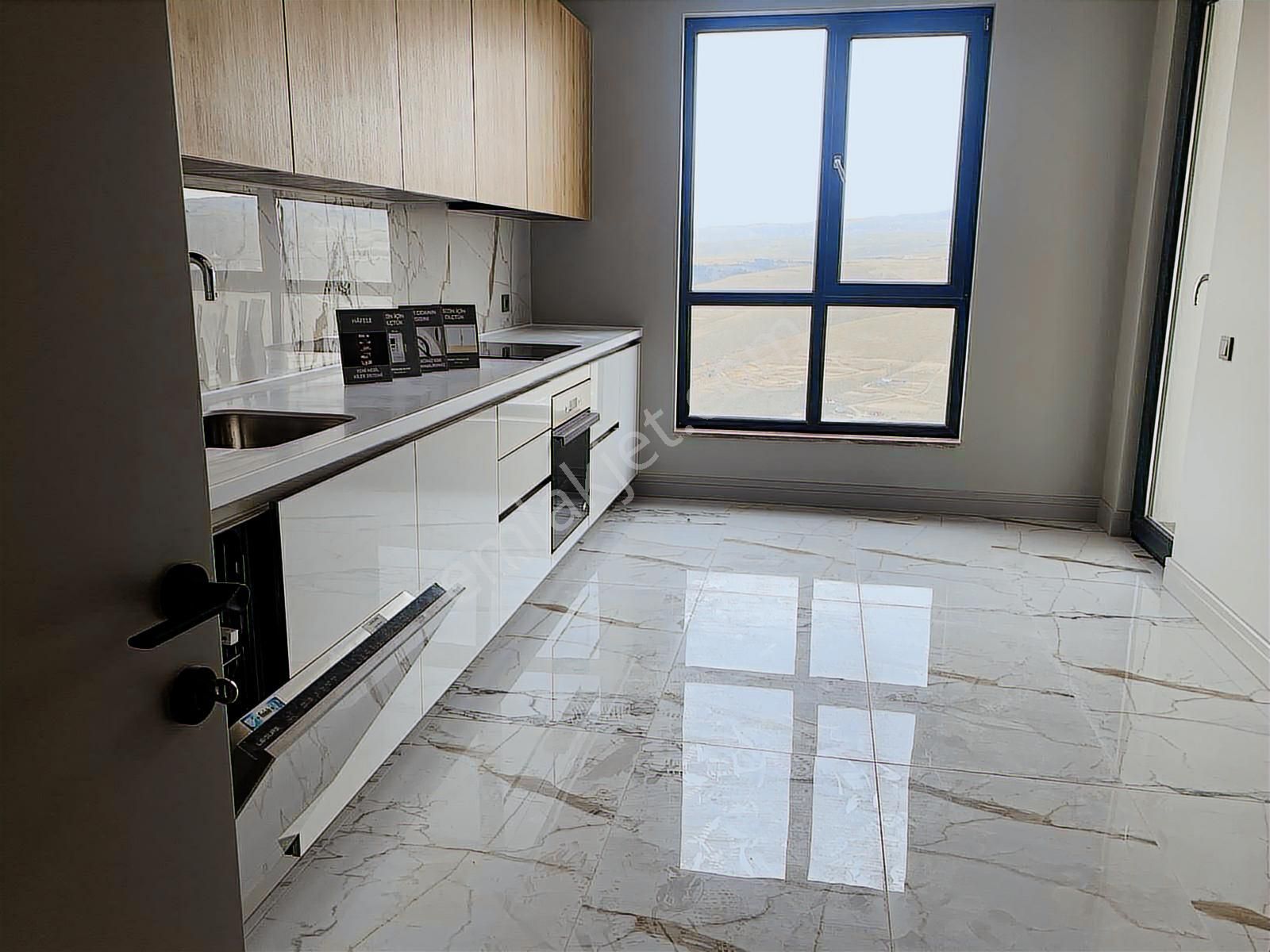 Sinpaş Boulevard // Vadi Manzaralı 3+1 Kiralık Daire - Görsel 23