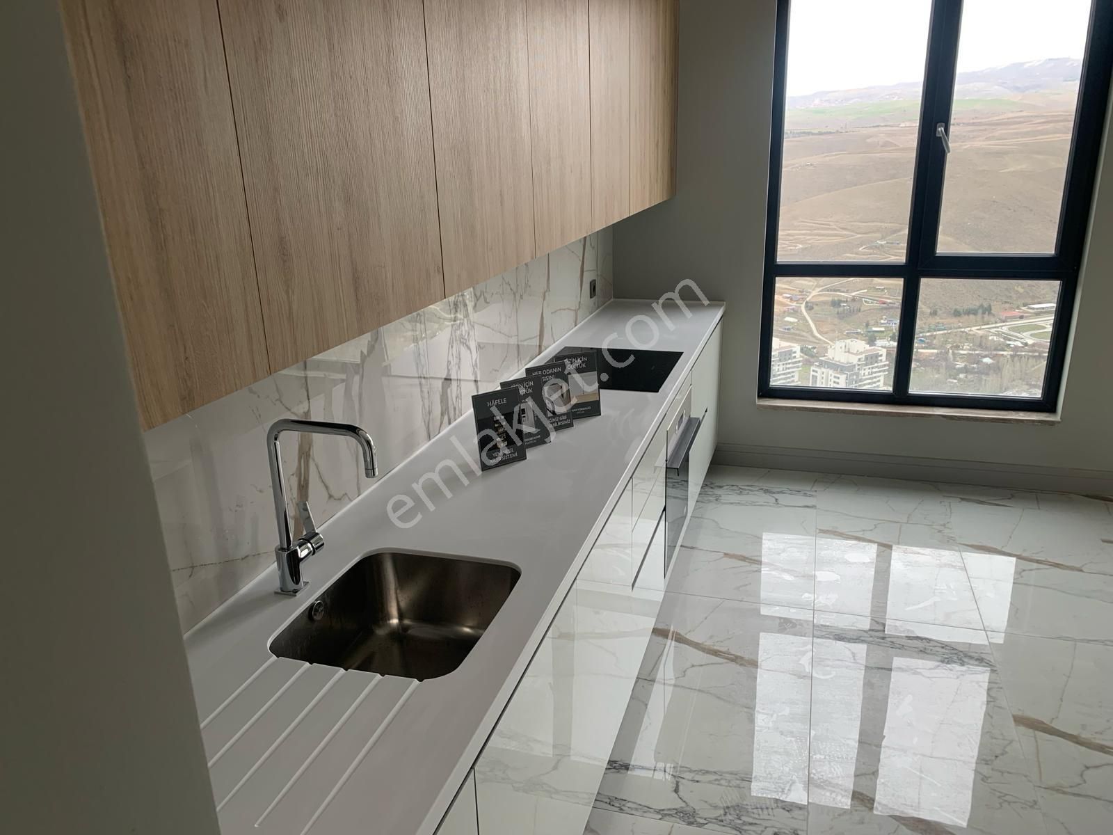 Sinpaş Boulevard // Vadi Manzaralı 3+1 Kiralık Daire - Görsel 2