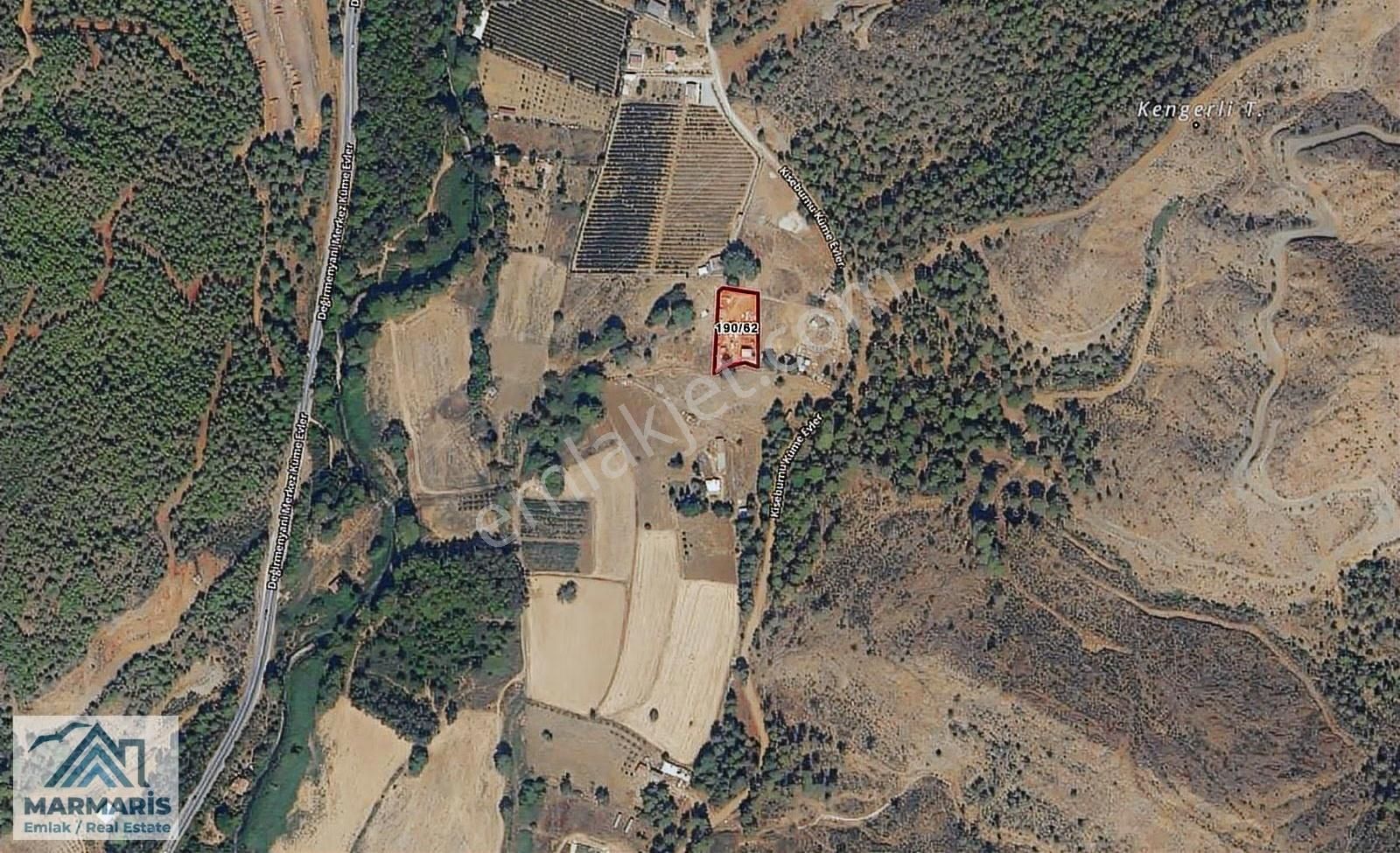 Satılık Hisarönü Kadastro Yolu Olan 605 M² Tarla Denize 2.65 Km - Görsel 2