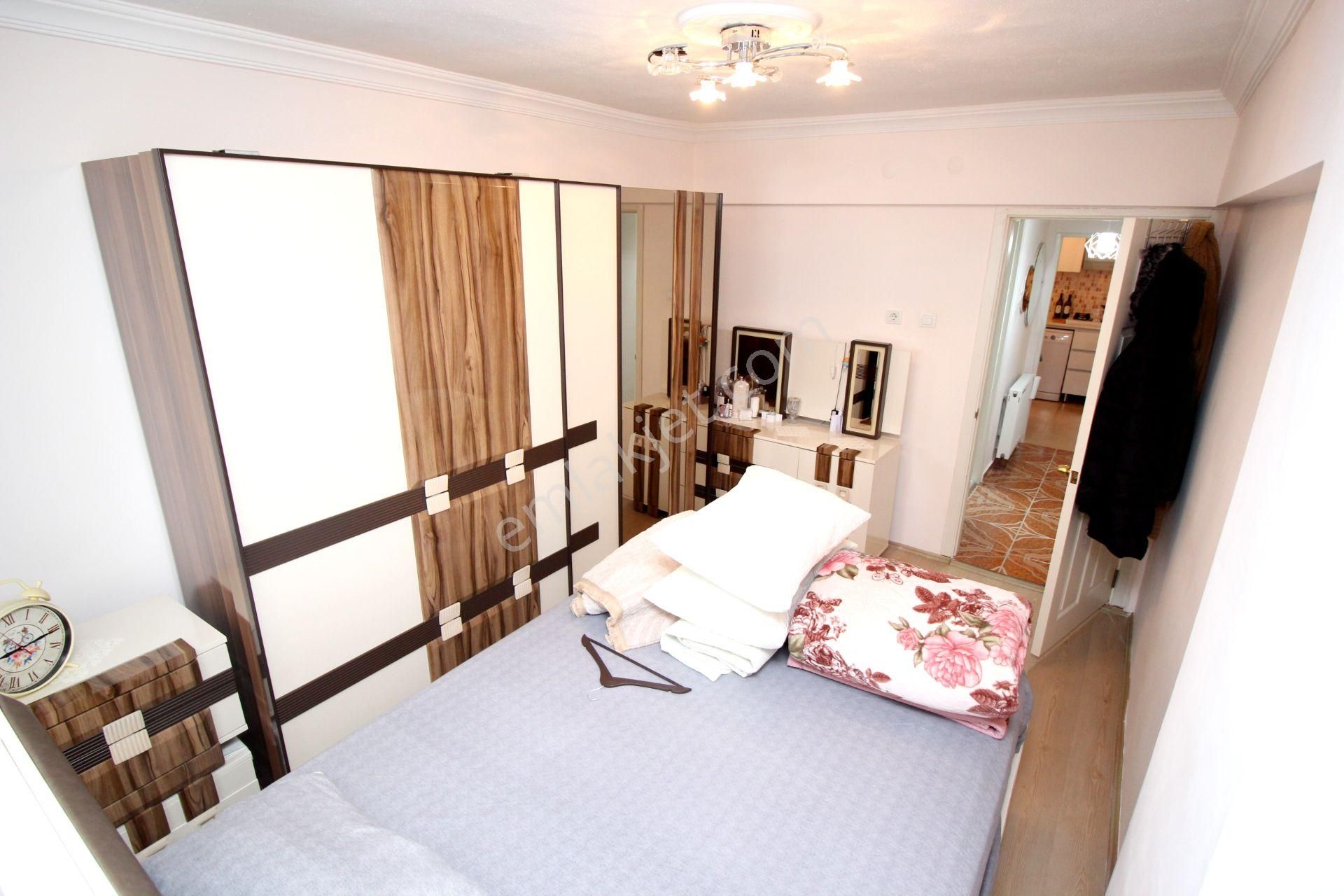 Emre Emlaktan Selçuklu Mahallesinde Yapılı Masrafsız 3+1 Satılık Daire - Görsel 14