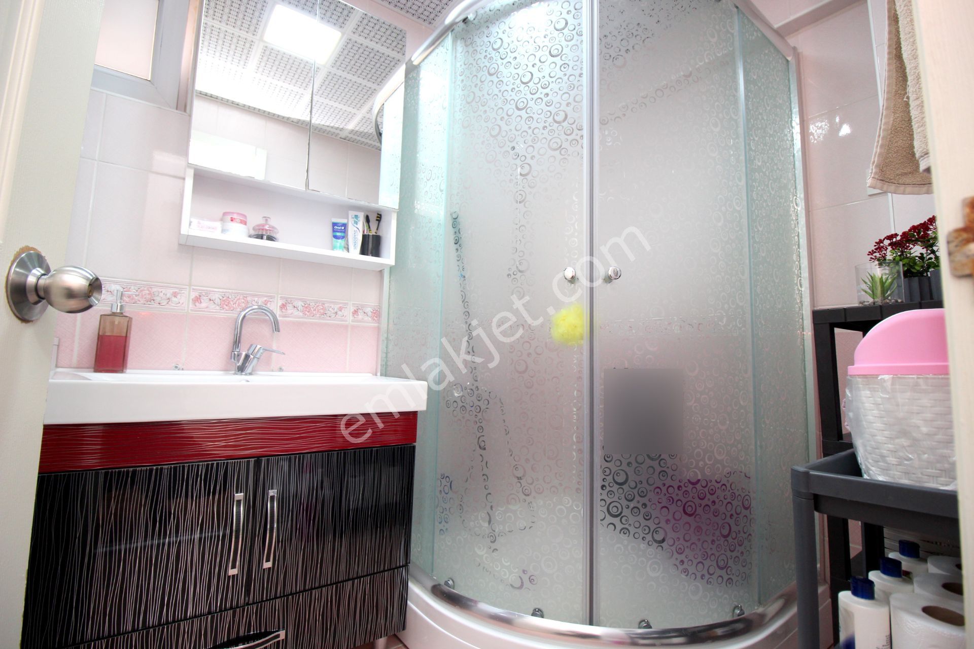 Emre Emlaktan Selçuklu Mahallesinde Yapılı Masrafsız 3+1 Satılık Daire - Görsel 16