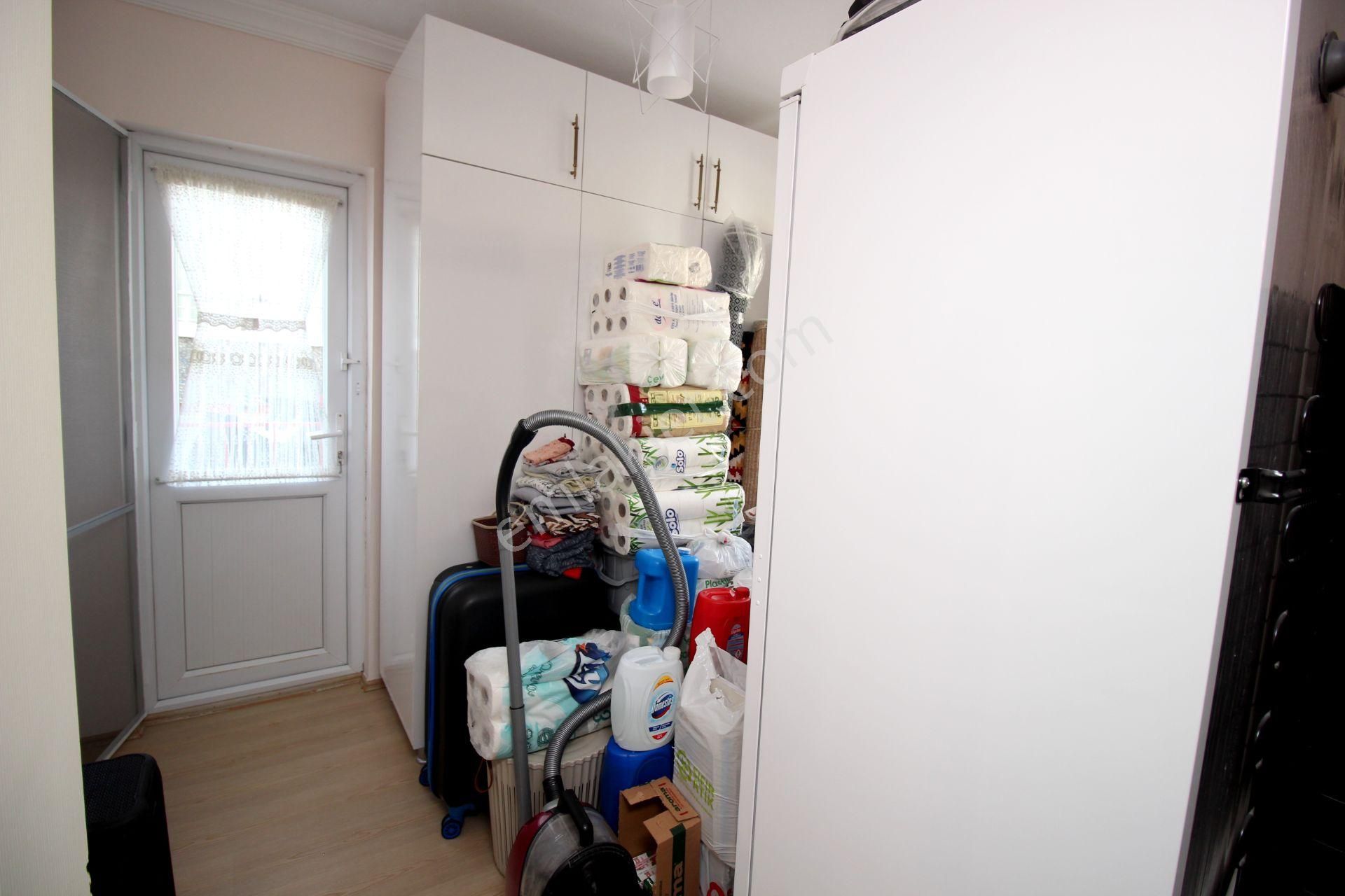 Emre Emlaktan Selçuklu Mahallesinde Yapılı Masrafsız 3+1 Satılık Daire - Görsel 7