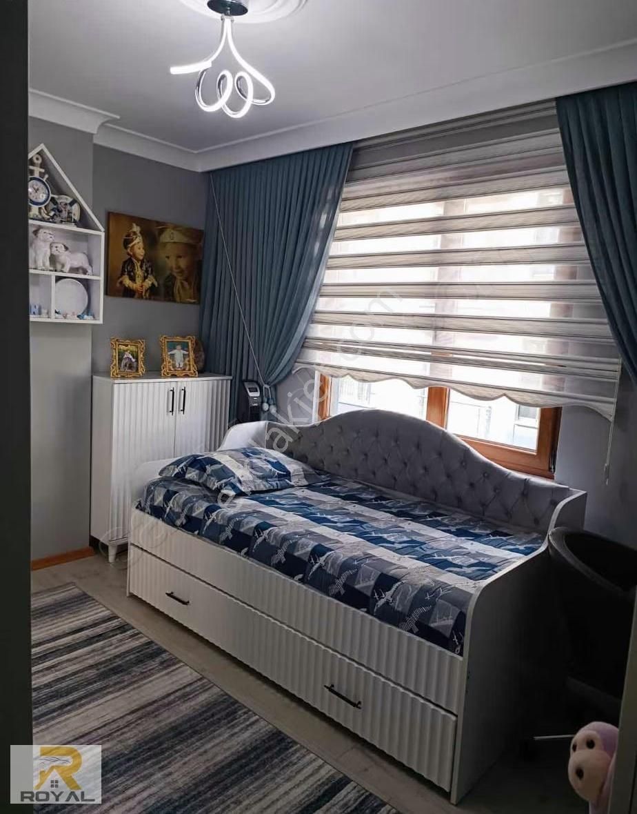 Royal'den İnönü Mah'de 2+1 85 M2 Otopark Asnsörlü Ara Kat Daire - Görsel 30