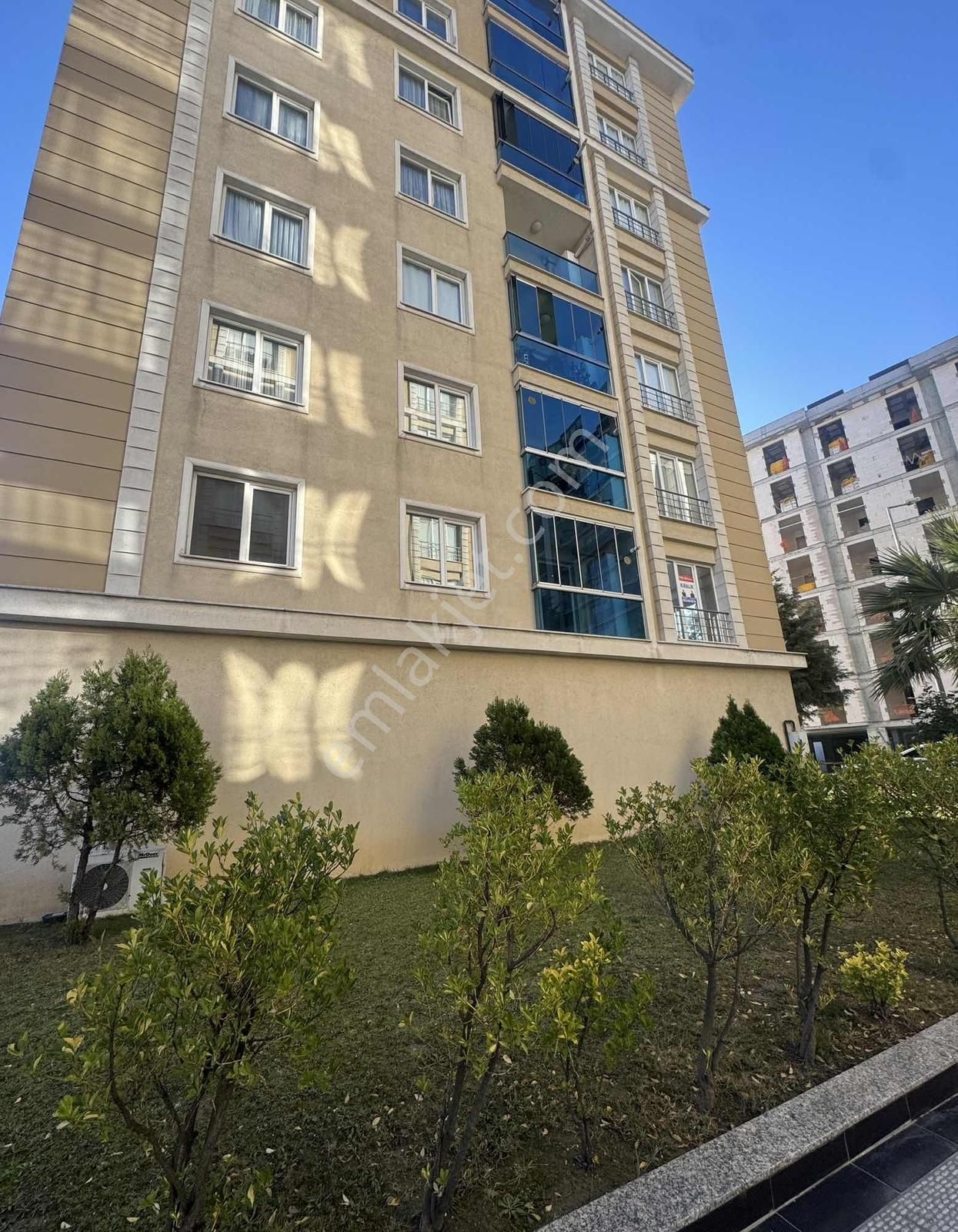 Beylikdüzü Park Gerdanya Sitesinde İçi Yenilenmiş Kıralık Daıre - Görsel 6