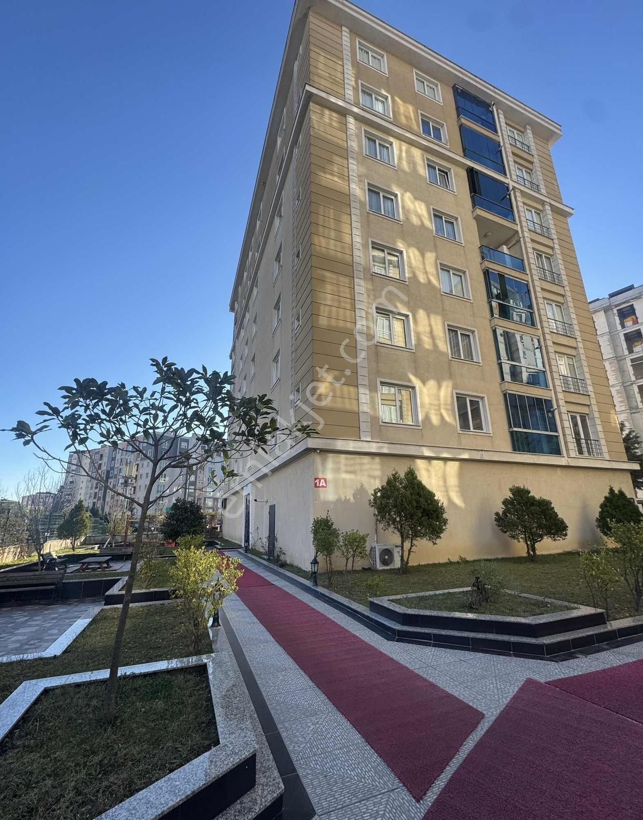 Beylikdüzü Park Gerdanya Sitesinde İçi Yenilenmiş Kıralık Daıre - Görsel 13