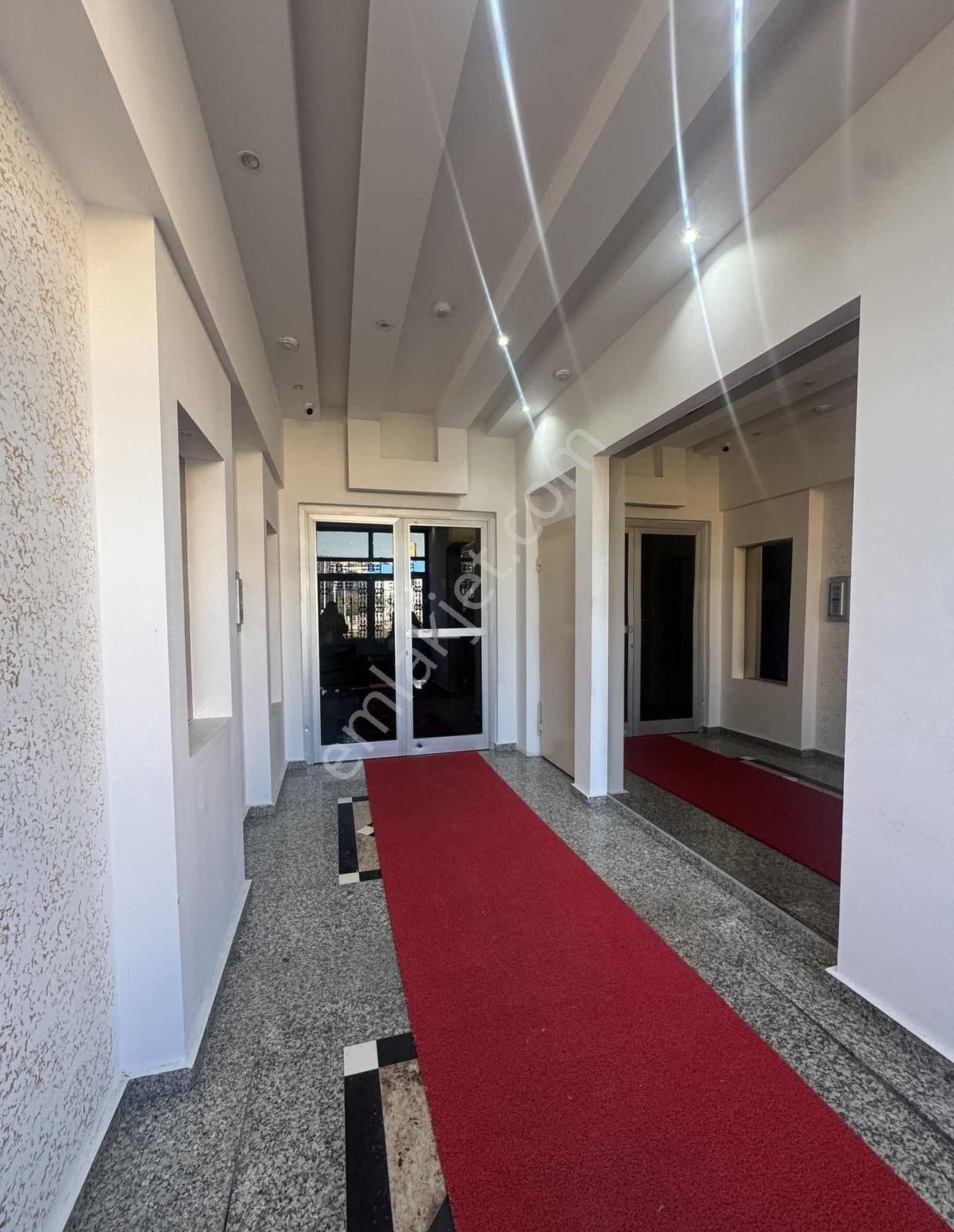 Beylikdüzü Park Gerdanya Sitesinde İçi Yenilenmiş Kıralık Daıre - Görsel 30