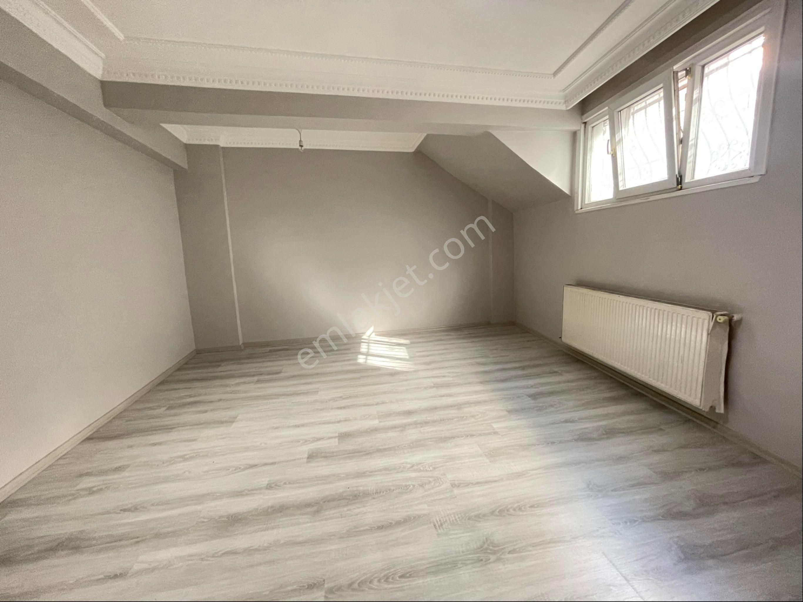 Fatih Fevzipaşa Cad. Yakın 2010 Yapımı 2+1 - Görsel 2