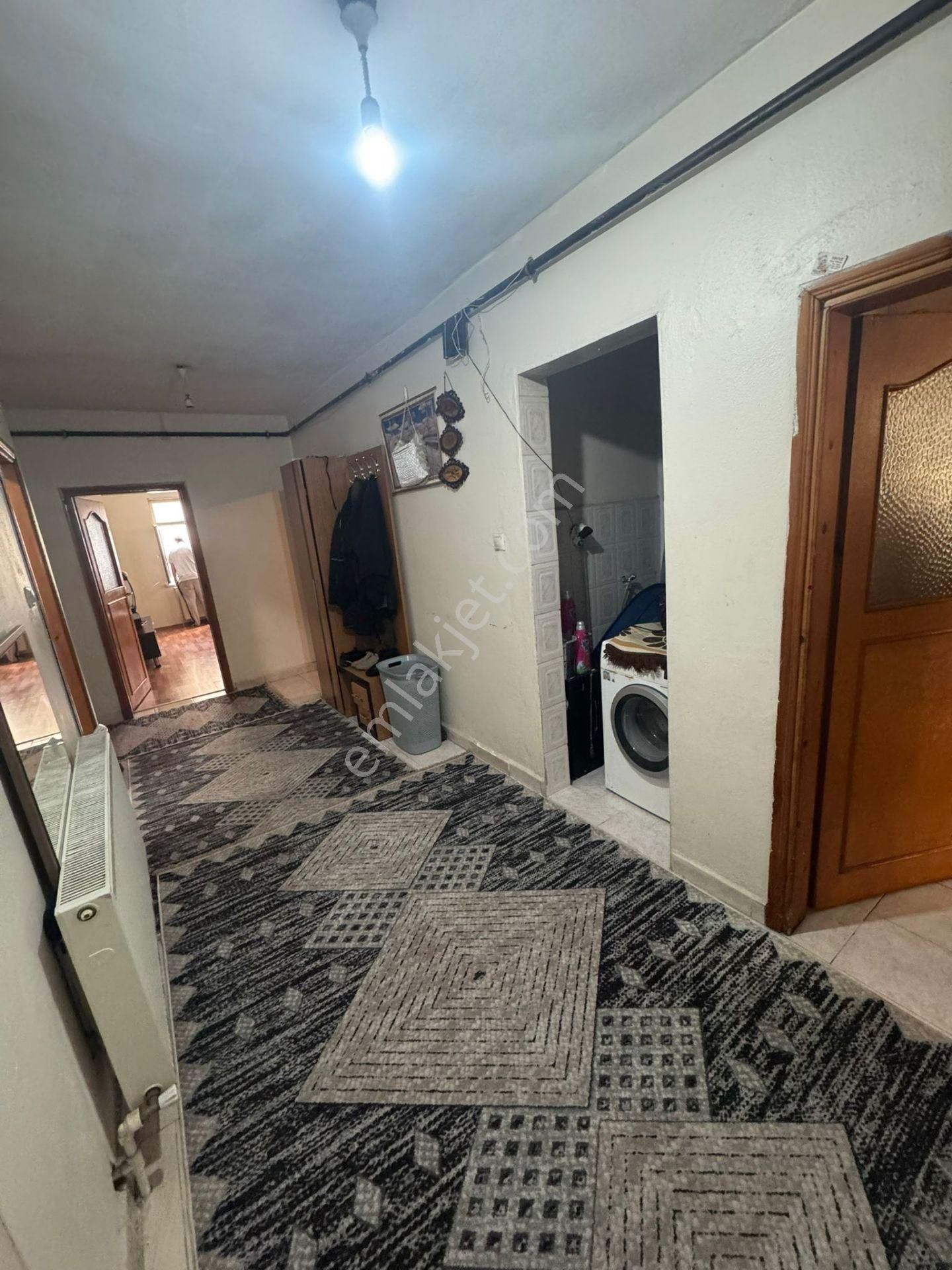 Emir Emlak 2den Kiralık 3+1 Büyük Ferah Daire 140 Metre Kare - Görsel 9