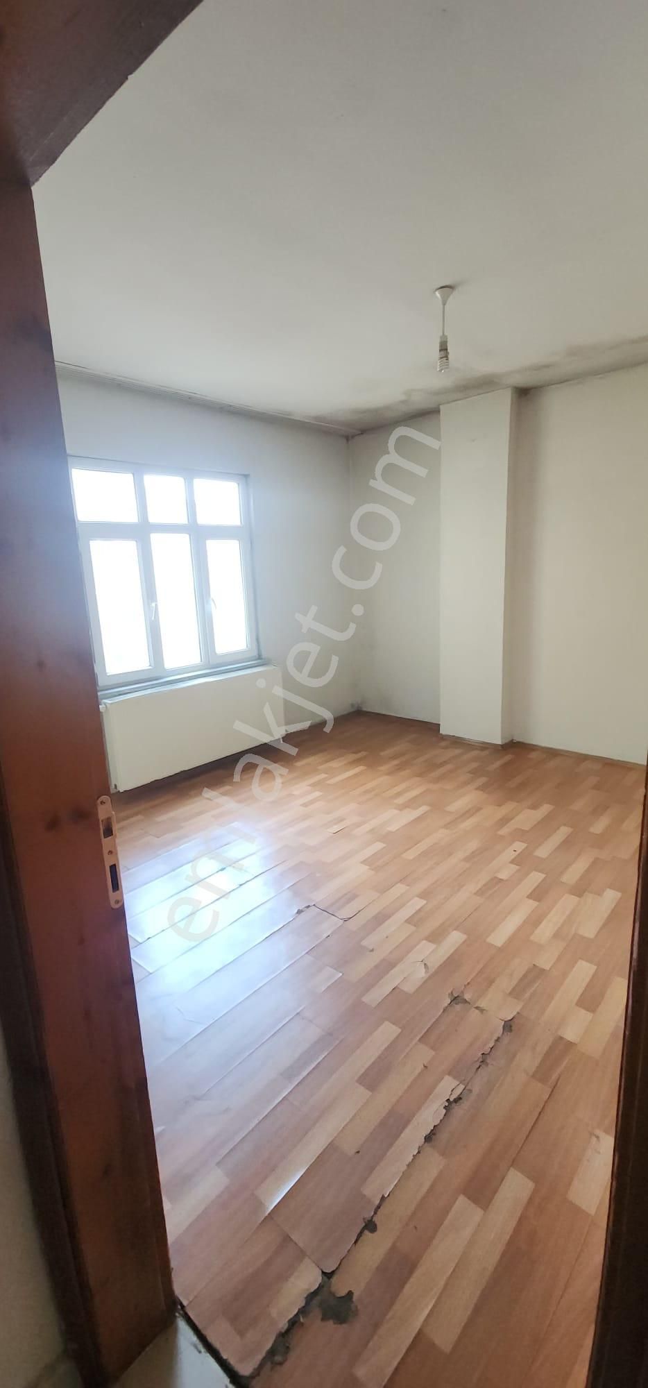 Emir Emlak 2den Kiralık 3+1 Büyük Ferah Daire 140 Metre Kare - Görsel 24