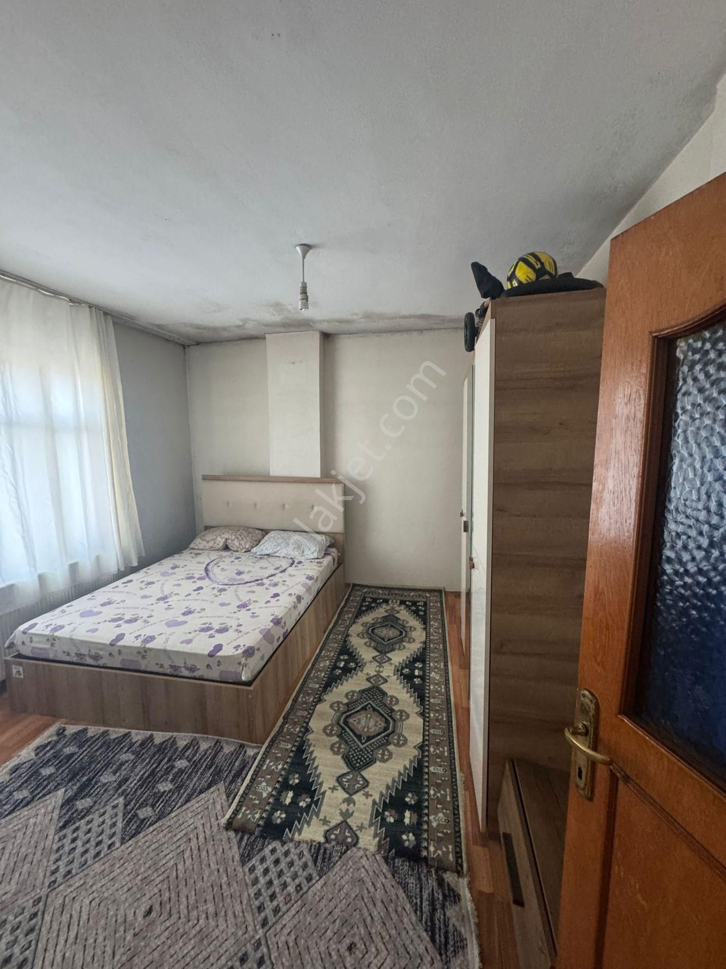 Emir Emlak 2den Kiralık 3+1 Büyük Ferah Daire 140 Metre Kare - Görsel 17