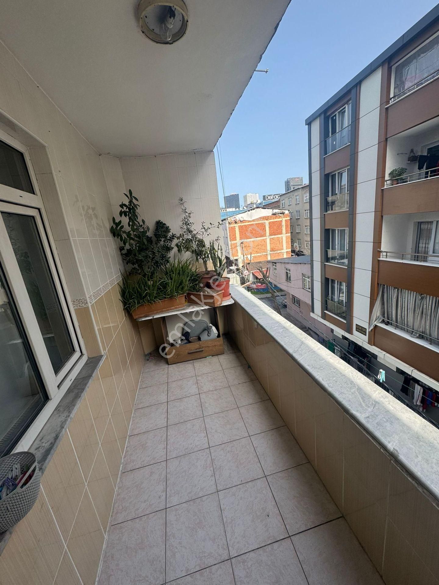 Emir Emlak 2den Kiralık 3+1 Büyük Ferah Daire 140 Metre Kare - Görsel 7