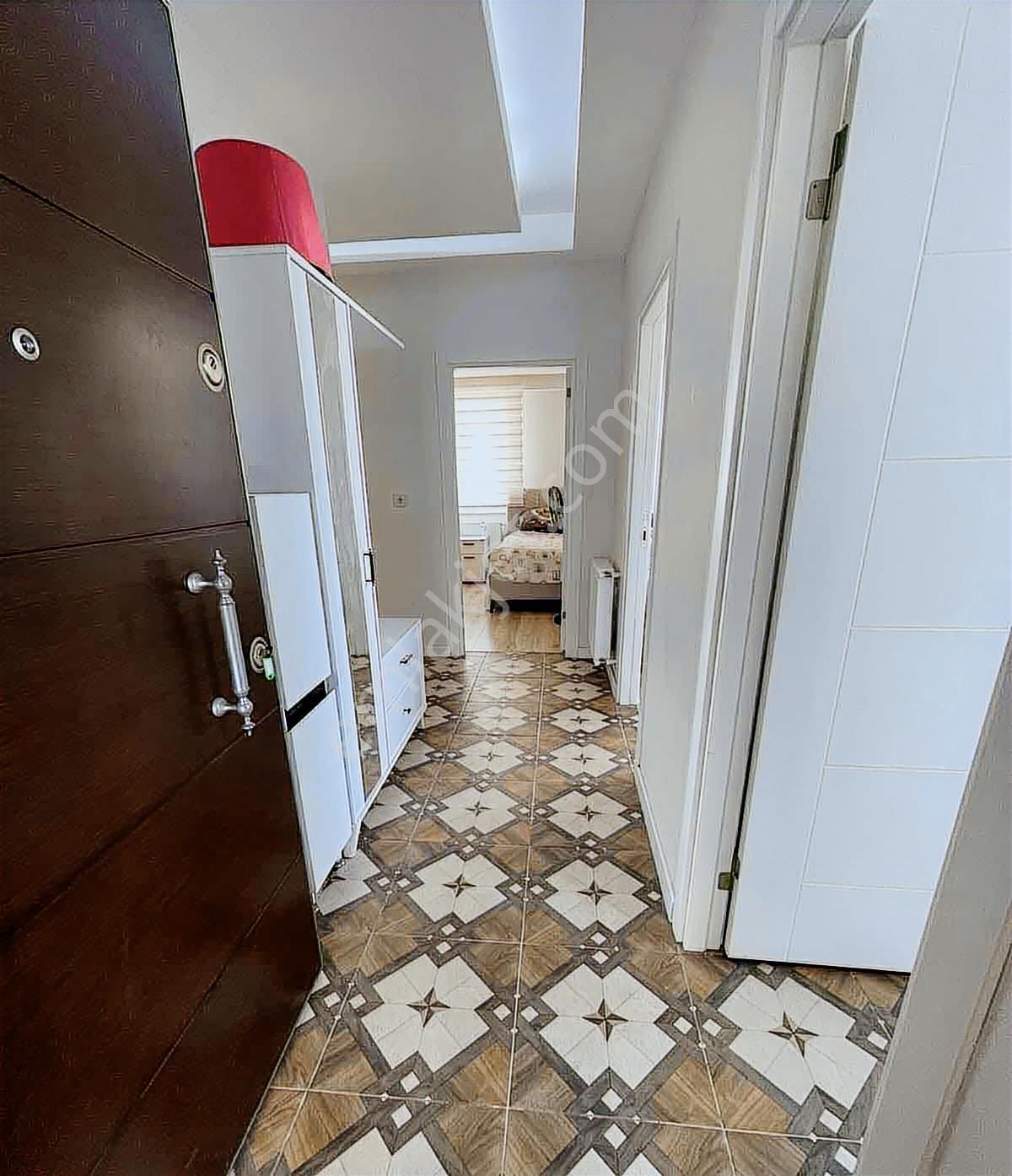 Esradan Bornovada Cadde Üzeri Geniş 3+1 125 M2 Net Satılık Daire - Görsel 21