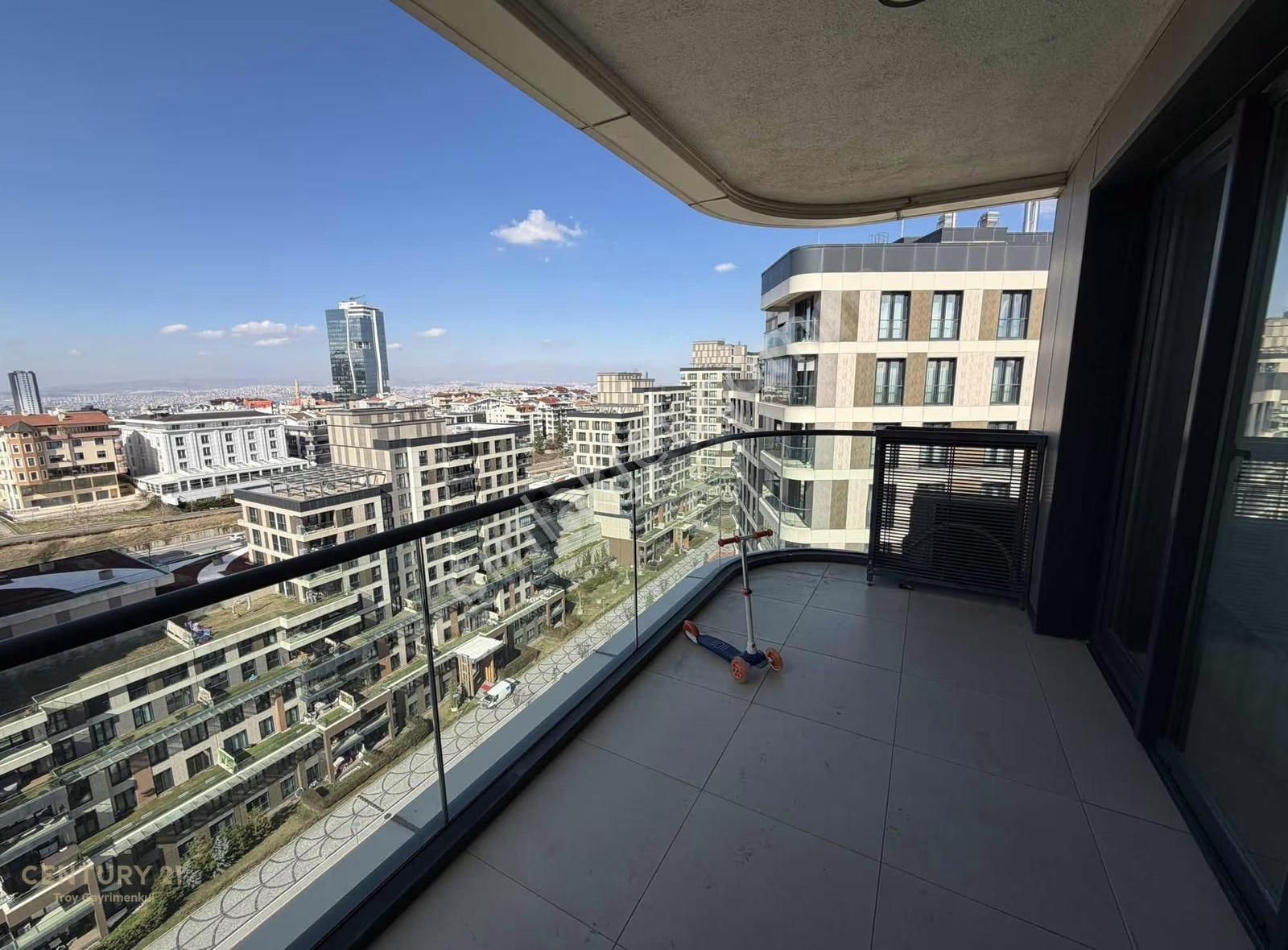 Başkent Emlak Konutları En İyi Cephe Yüksek Kat 3,5+1 Kiralık - Görsel 27