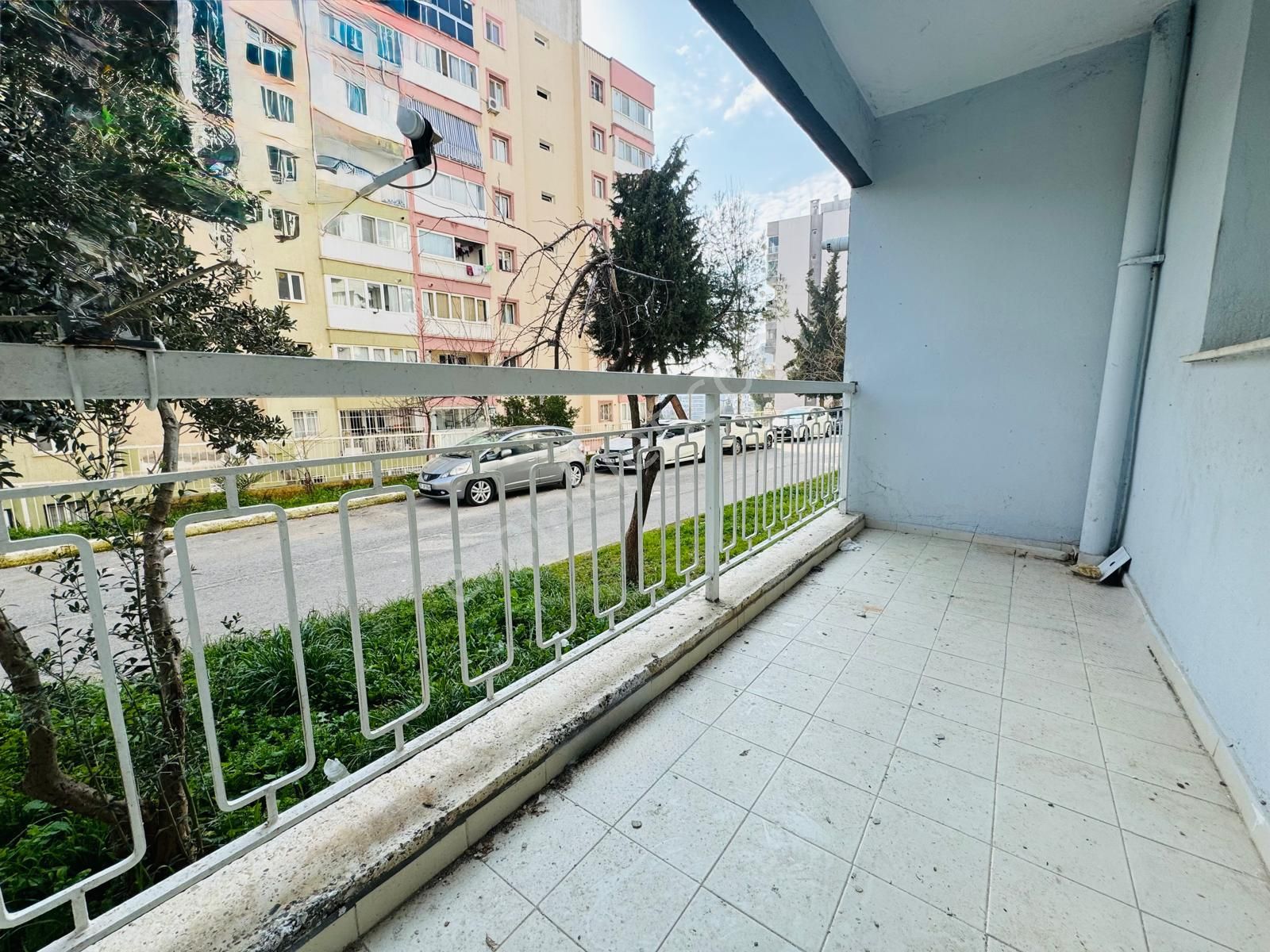 Gaziemir Evka-7 Geniş Eşyalı 2+1 Satılık Daire - Görsel 13