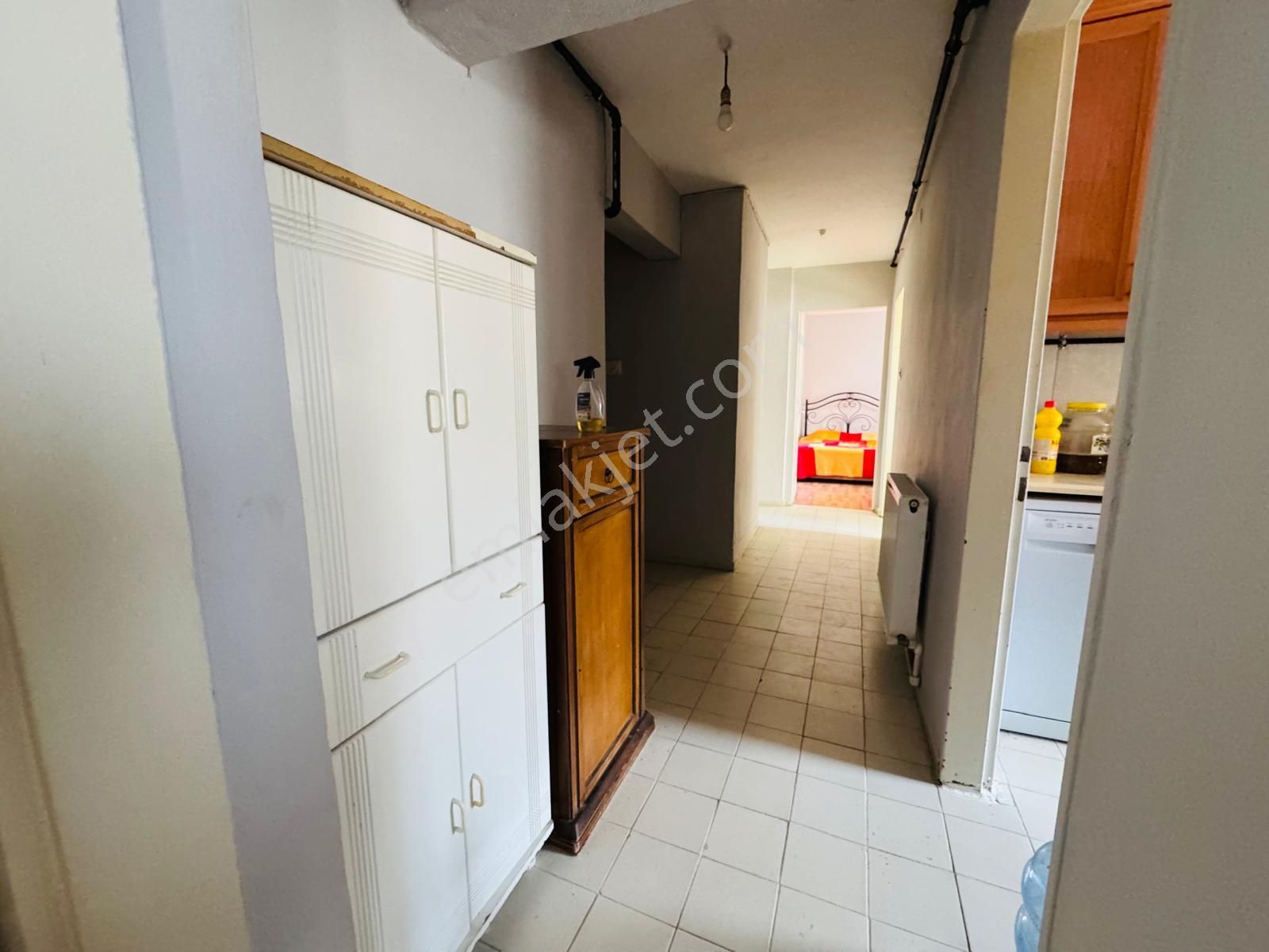 Gaziemir Evka-7 Geniş Eşyalı 2+1 Satılık Daire - Görsel 12