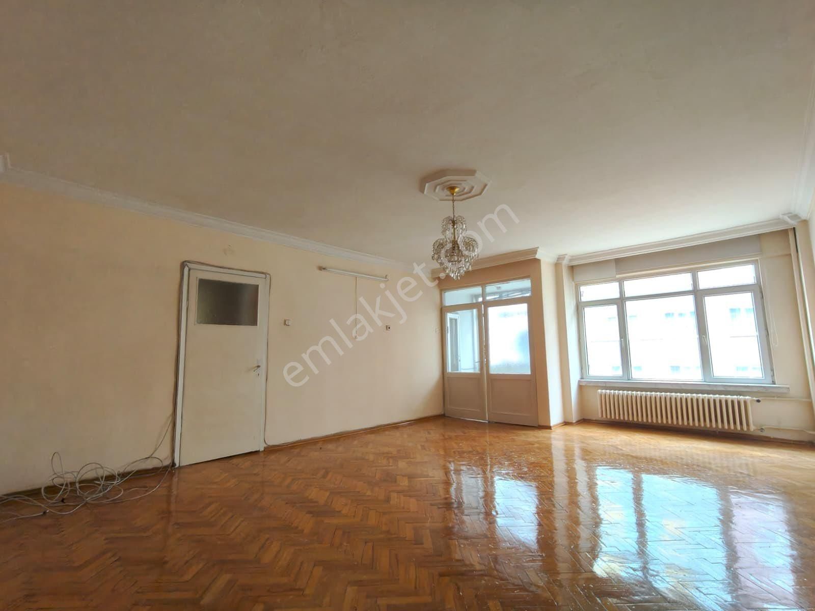 Arifiye Mh. Süleyman Çakır Cd. 2+1 Kiralık Daire - Görsel 3