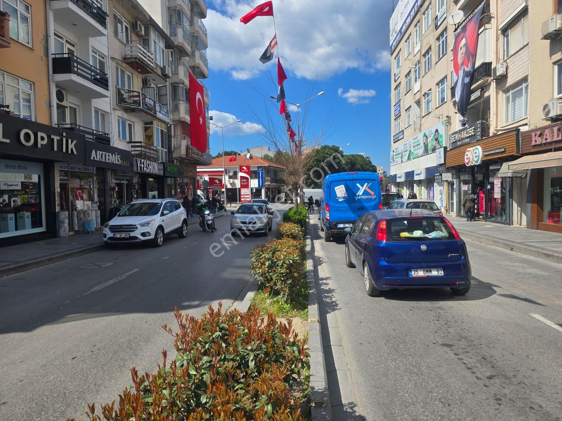 Demircioğlu Caddesinde Kiralık 2+1 Daire Han Emlak'tan - Görsel 29