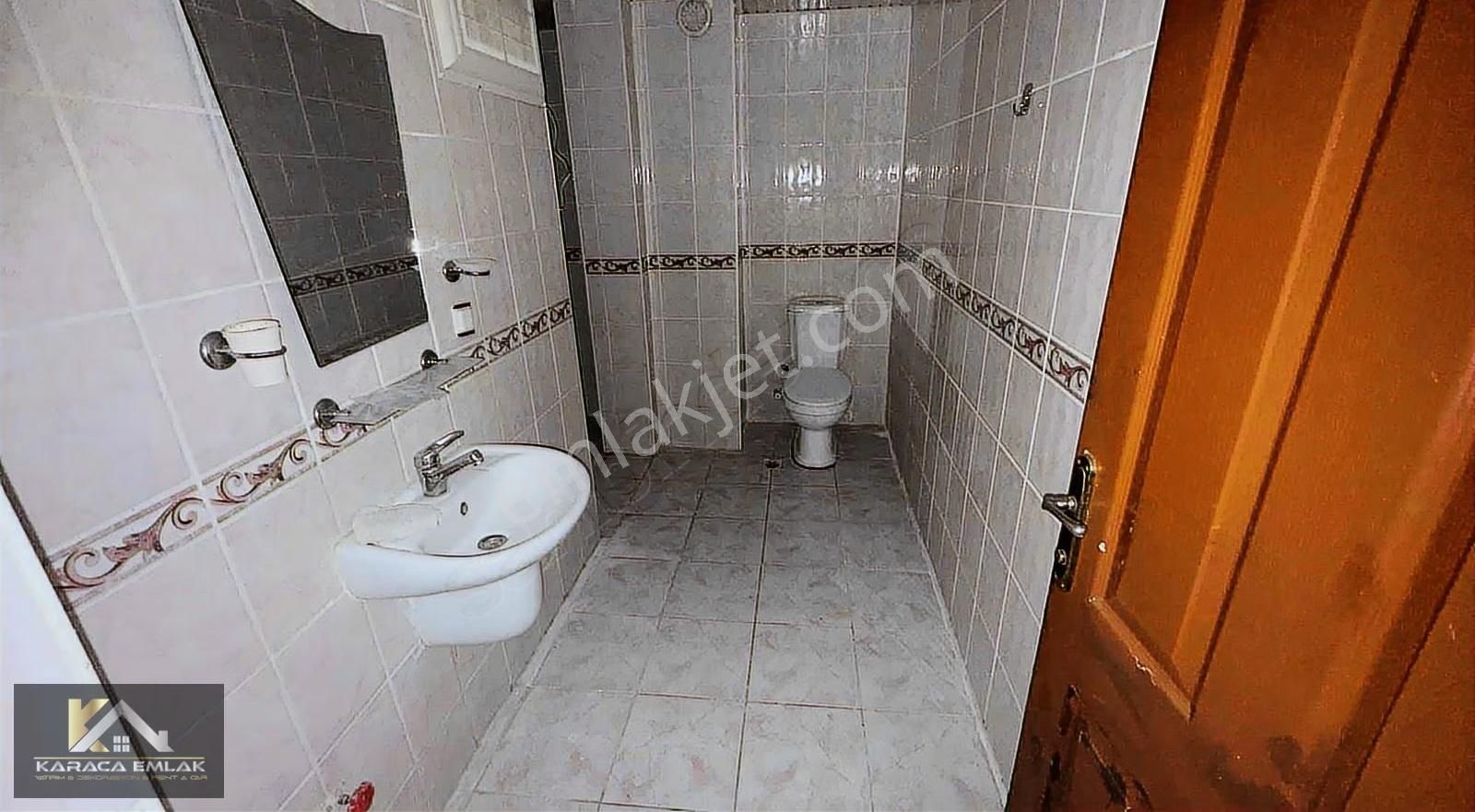 Yeşilyurtta Genış 1+1 Eşyasız Kiralık Daire - Görsel 7