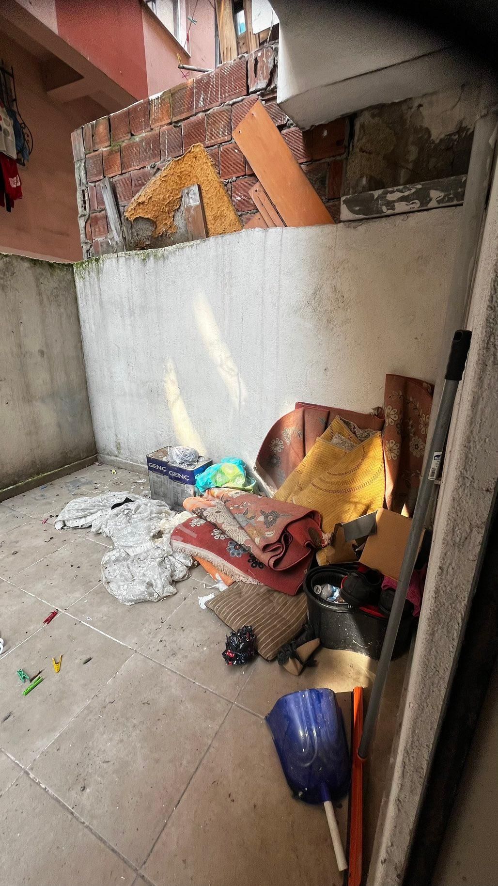 Serdar Emlak Tan Kiralık 2+1 B Katı Bahcesi Var Kombili Petekli - Görsel 13