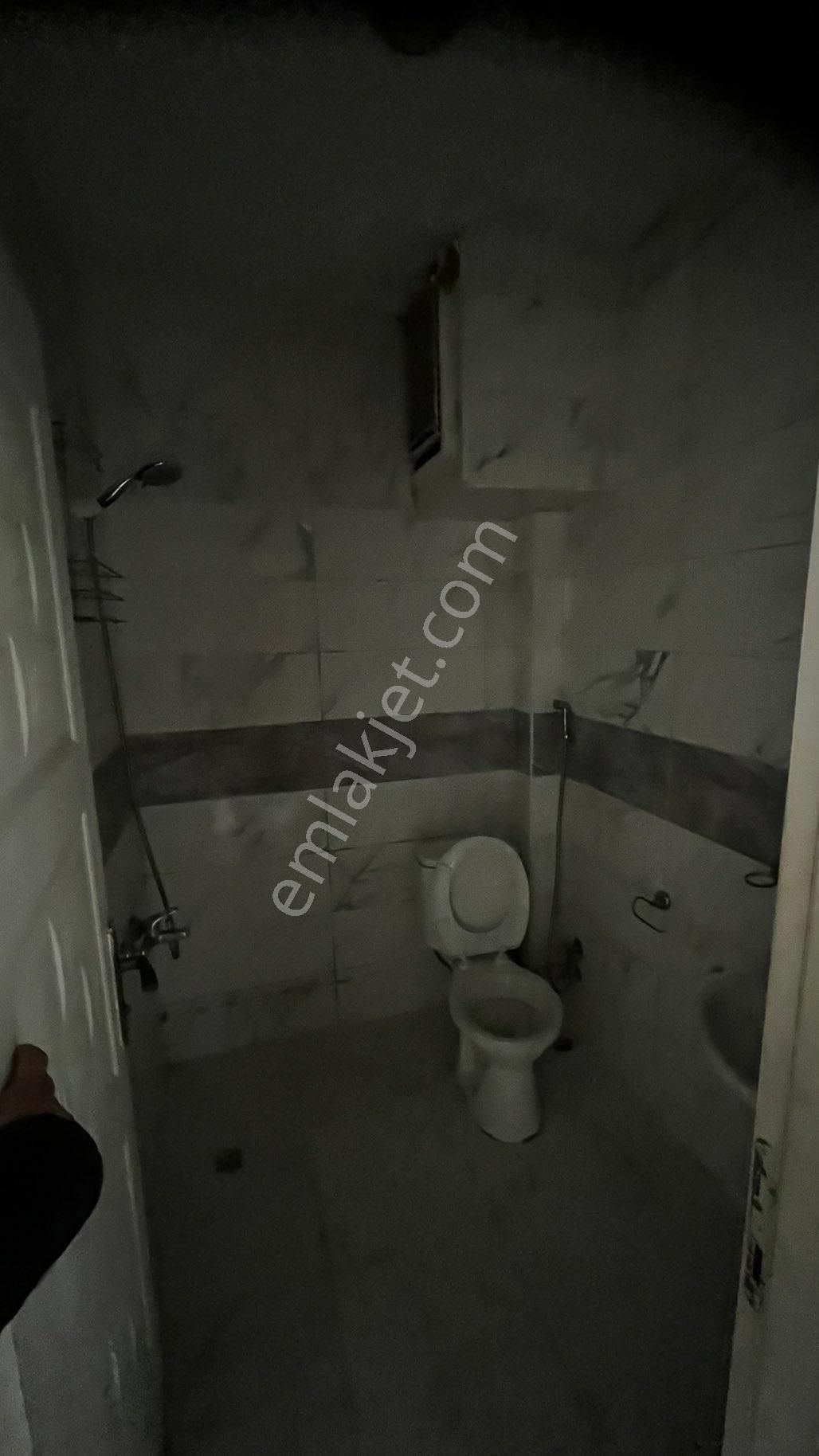 Serdar Emlak Tan Kiralık 2+1 B Katı Bahcesi Var Kombili Petekli - Görsel 8
