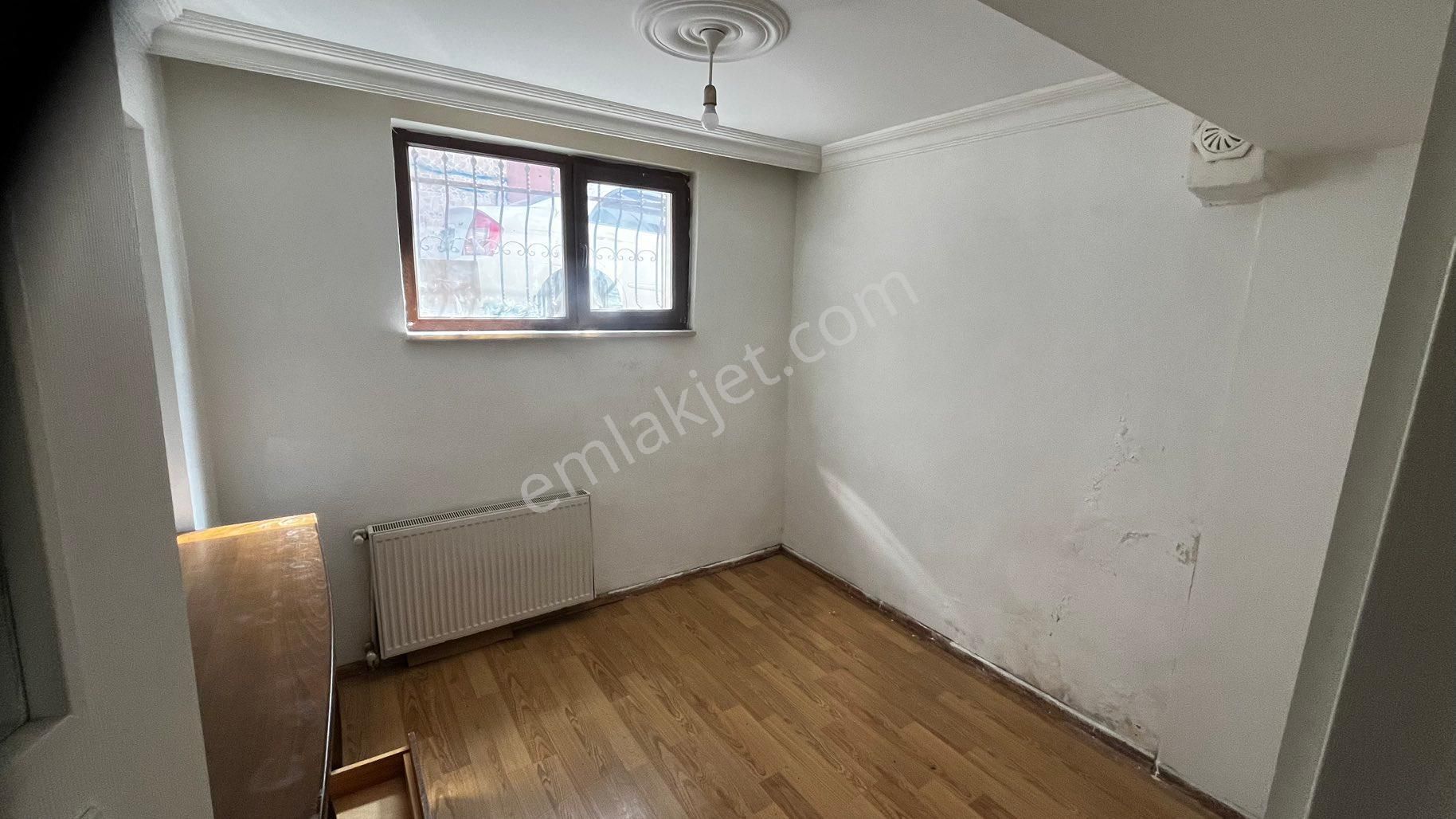 Serdar Emlak Tan Kiralık 2+1 B Katı Bahcesi Var Kombili Petekli - Görsel 2